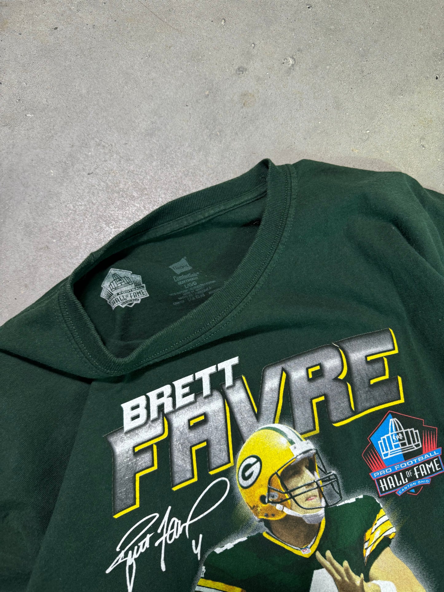 2016 Green Bay Packers Brett Favre NFL Hall of Fame Tee (Large)