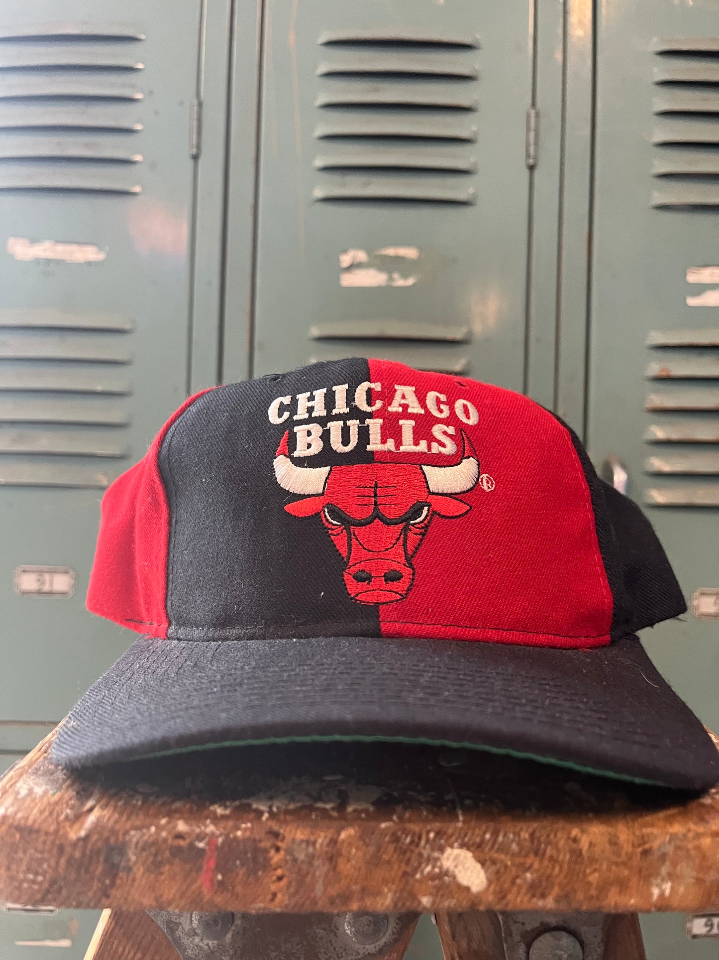 90s NBA Chicago Bulls Vintage Starters Snapback Hat (OSFA)