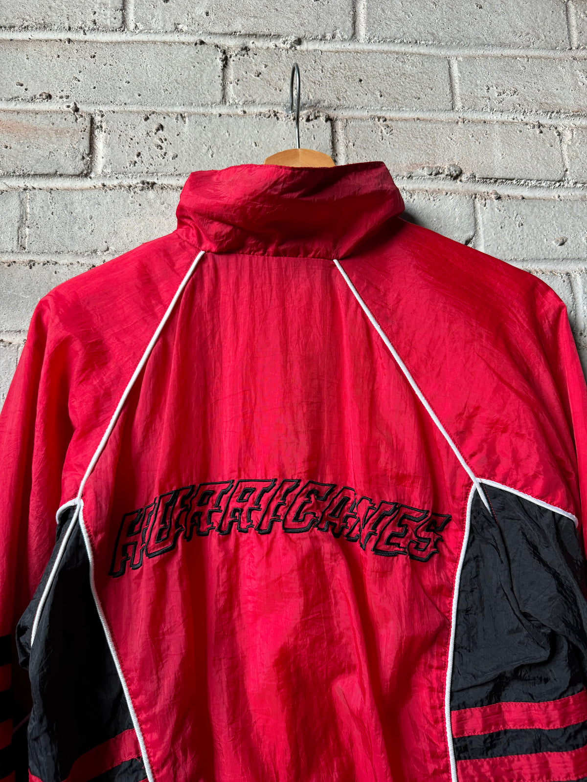 90’s Carolina Hurricanes Vintage Red Black NHL Word Mark Spellout Windbreaker Jacket (Youth Medium)