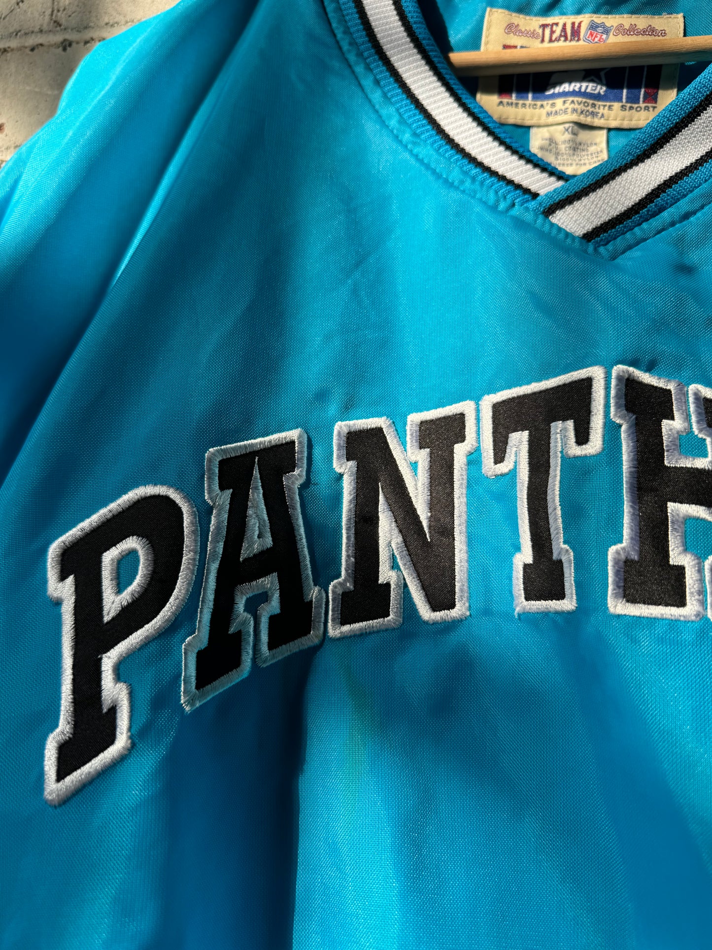 90’s Carolina Panthers Vintage Blue Starter Spellout V Neck NFL Pullover (XL)