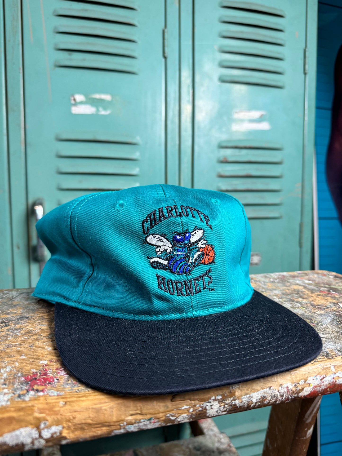 90’s Charlotte Hornets Vintage NBA Snapback Hat - Deadstock (OSFA)