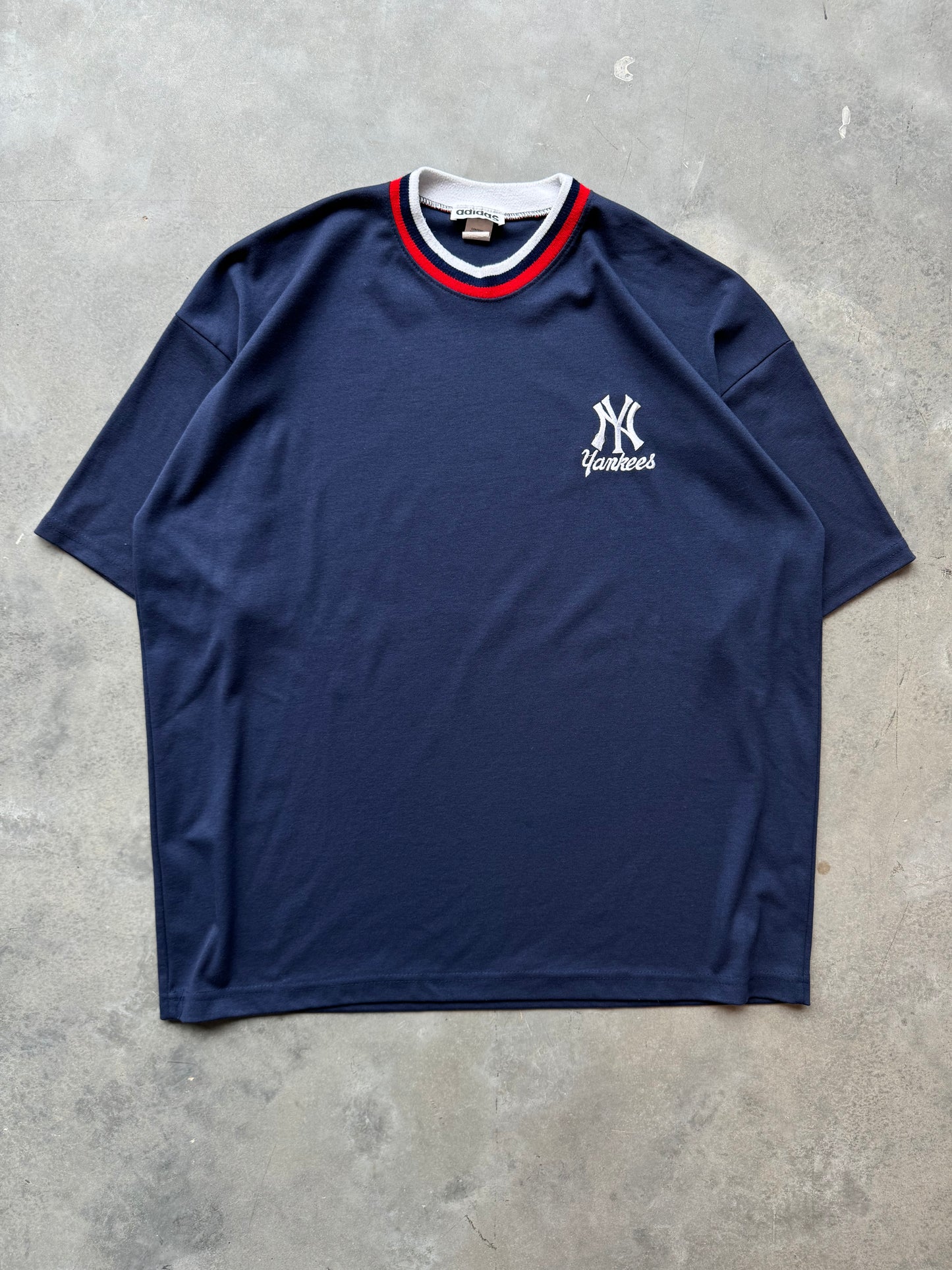90’s New York Yankees Vintage Navy Blue Ribbed Collar Adidas MLB Tee (XXL)
