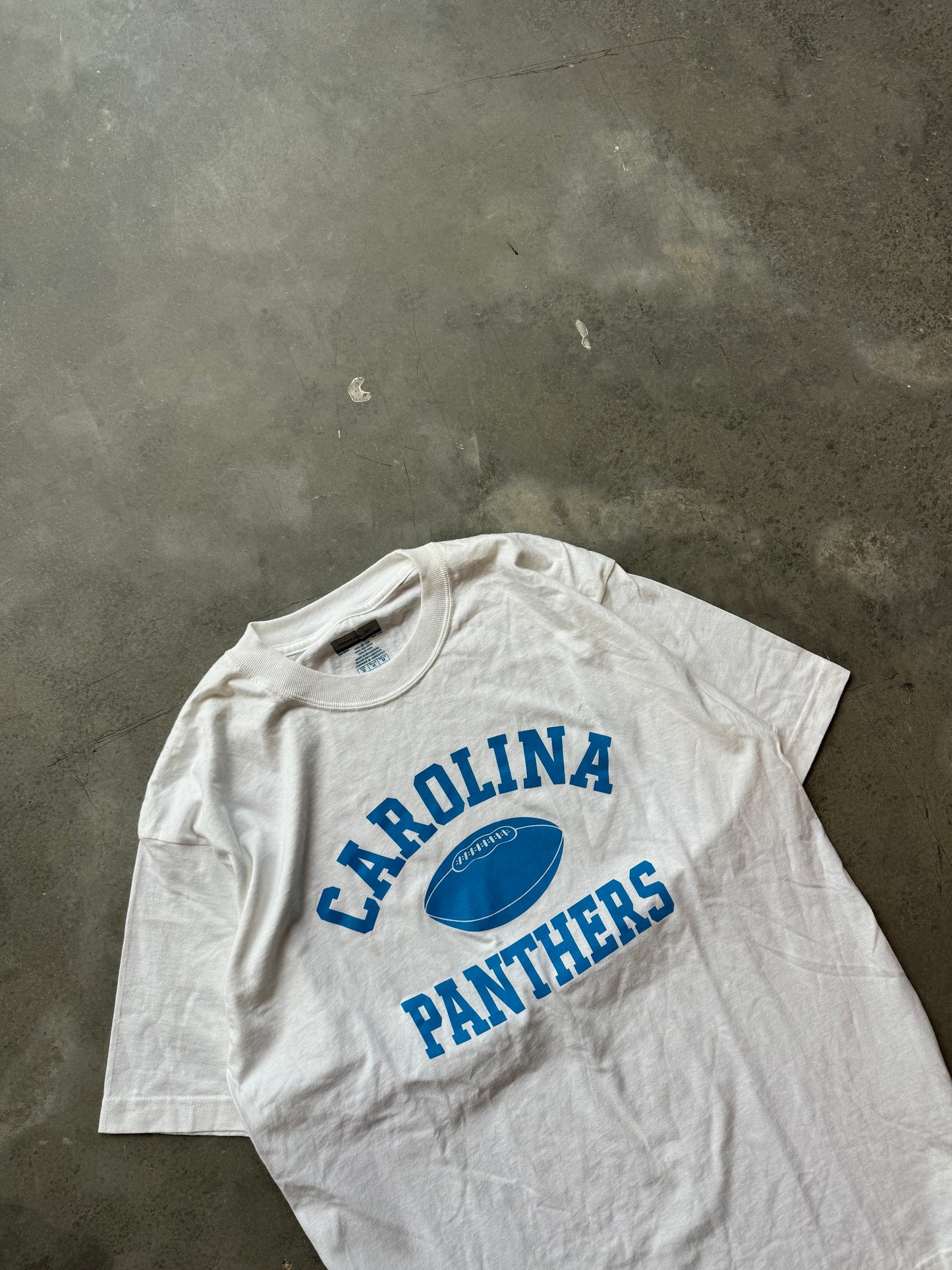 00’s Carolina Panthers Vintage White Block Letter Reebok NFL Tee (Medium)