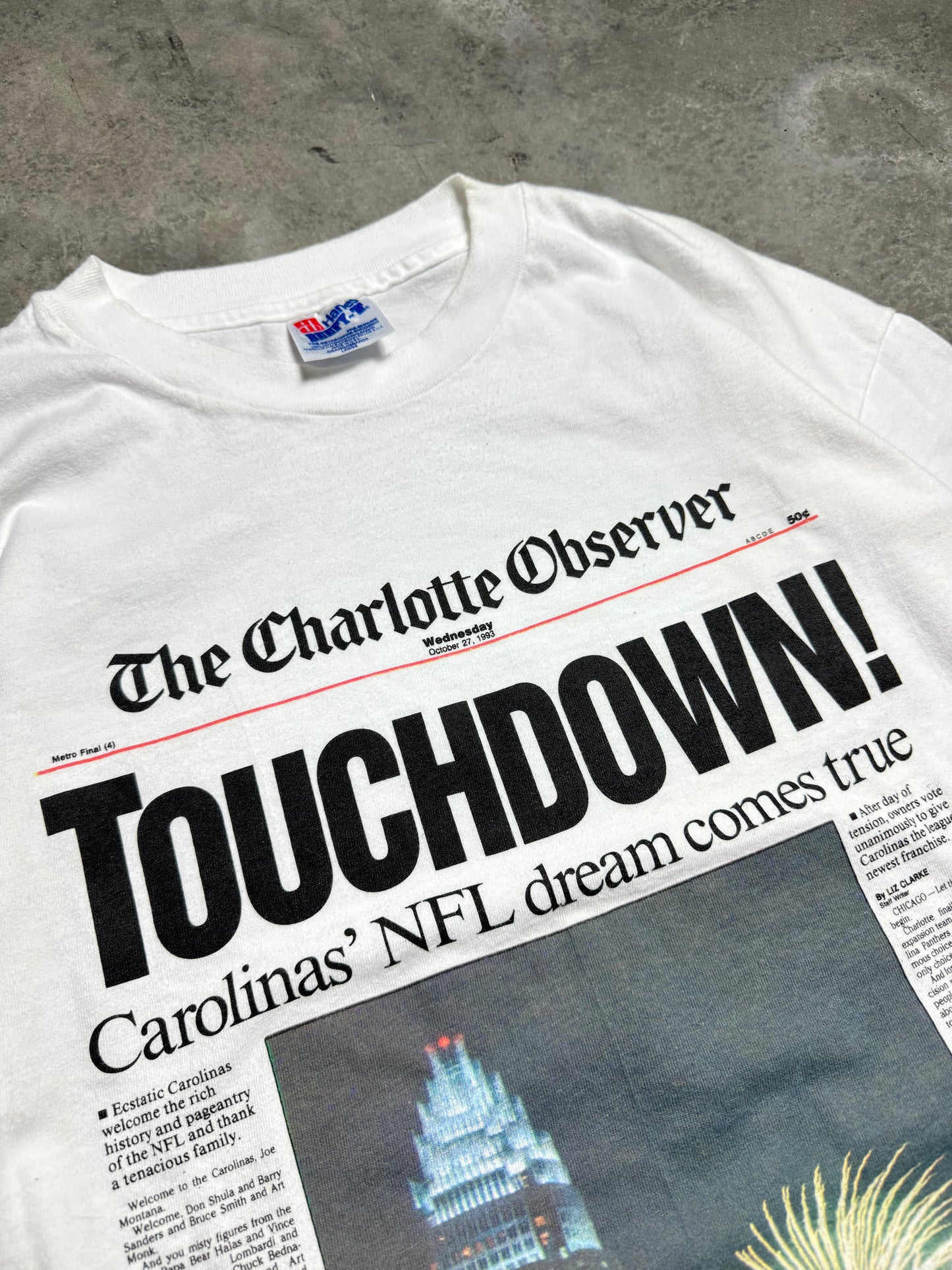 1993 Carolina Panthers “Touchdown!” Vintage Charlotte Observer Expansion Franchise Announcement NFL Newspaper Tee (Large)