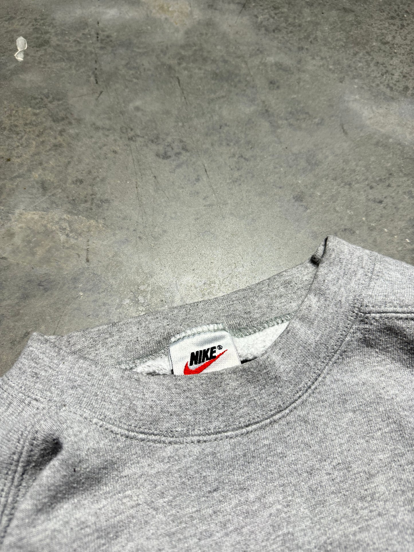 2000 Carolina Panthers Vintage Grey Nike Cat Scratch Font NFL Crewneck (Boxy Medium)