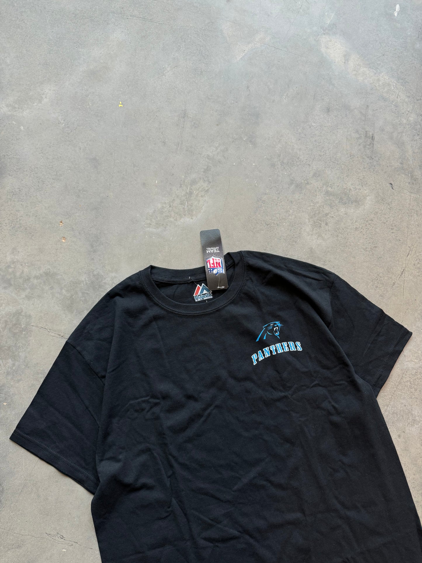 2010’s Carolina Panthers Majestic Realistic Mascot NFL Tee - Deadstock (Large)
