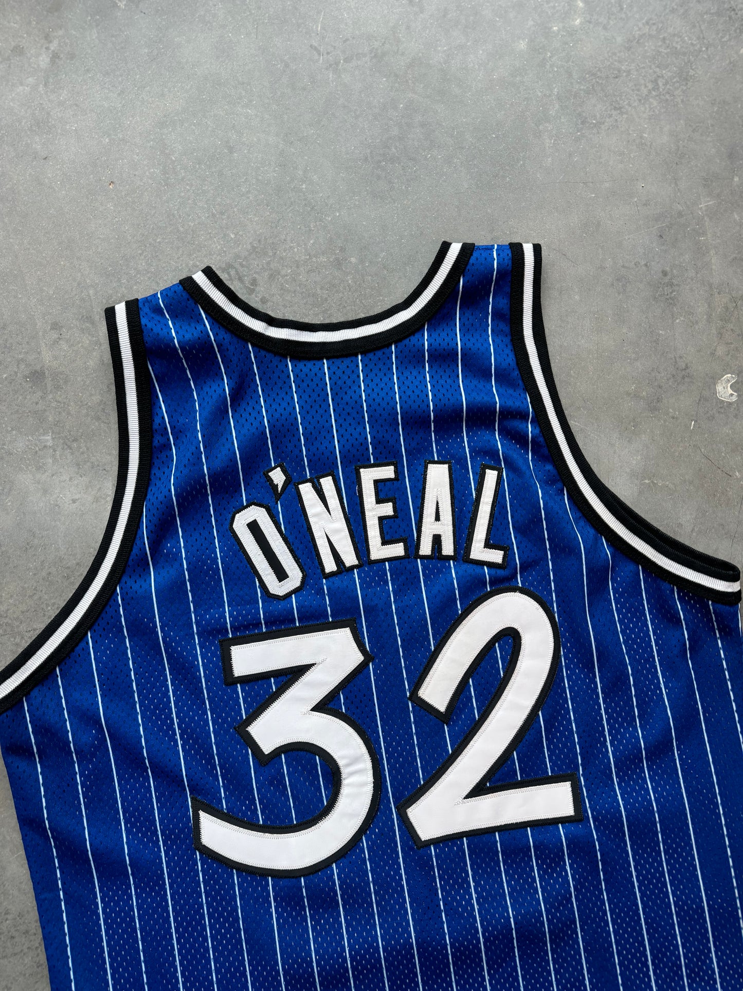90’s Orlando Magic Shaquille O’Neal Vintage Alternate Blue Champion Pinstriped NBA Authentic Stitched Jersey (48/XL)