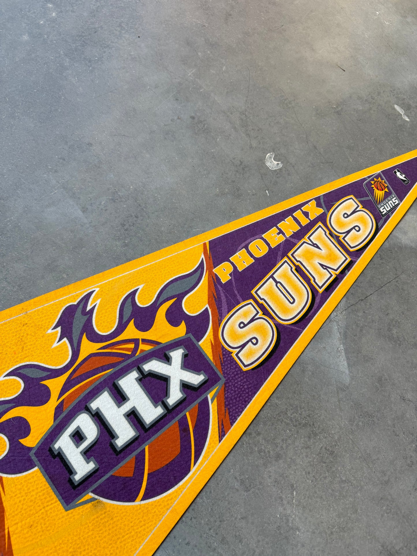 00’s Phoenix Suns Vintage Wincraft NBA Flame Logo Pennant