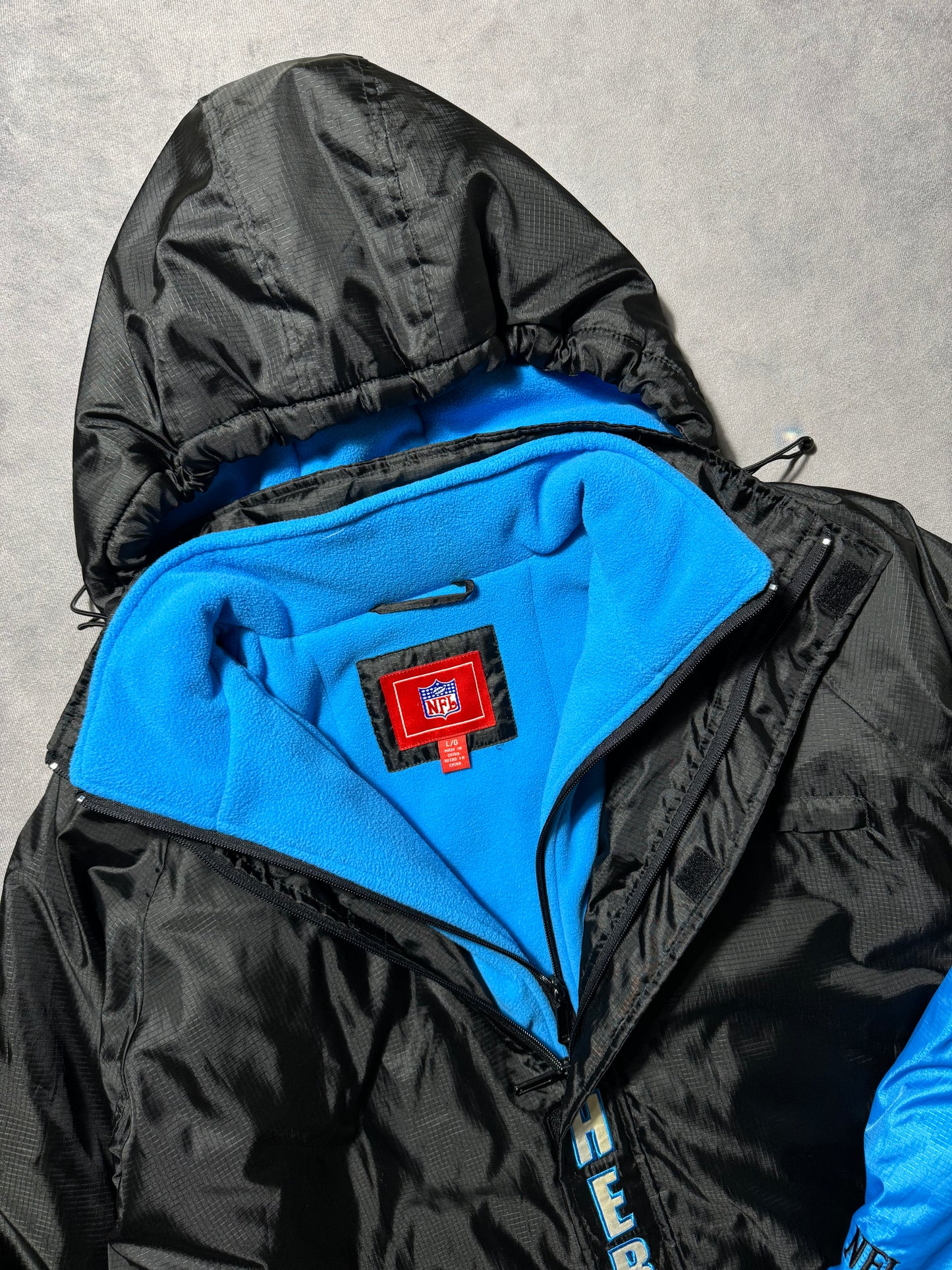 00’s Carolina Panthers Vintage Big Spellout Fleece Lined Full Zip Sideline Style NFL Puffer Jacket (Large)