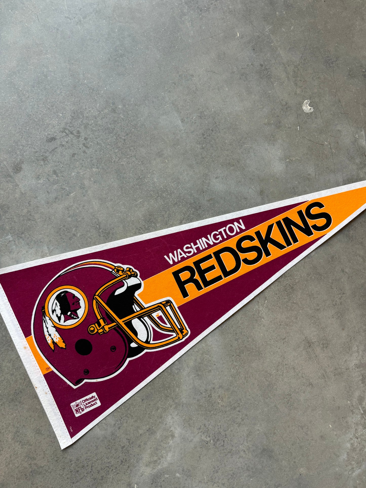 90’s Washington Redskins Vintage NFL Spellout Pennant