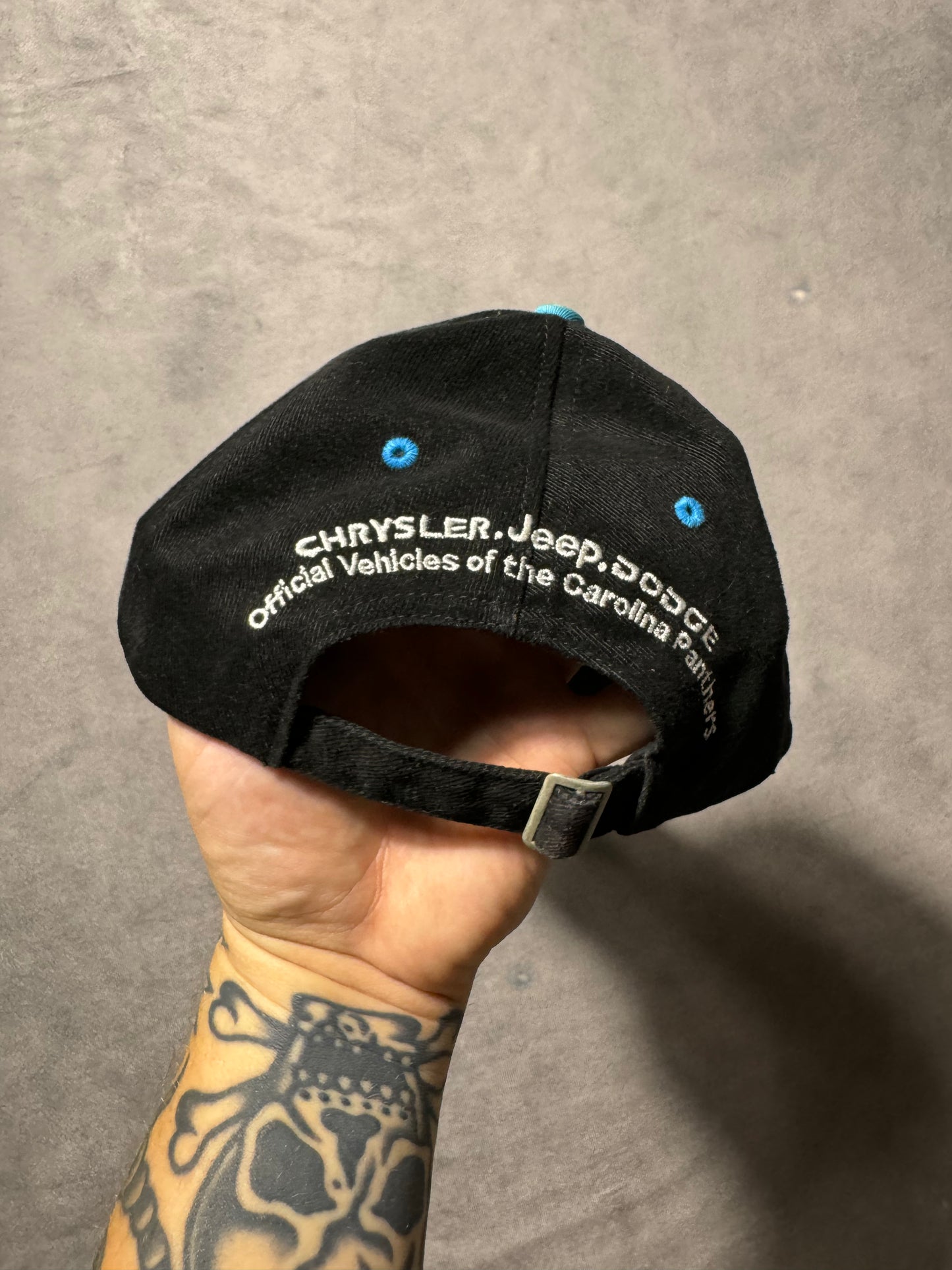 $20 STEAL (OSFA) DISCOUNT AT CHECKOUT