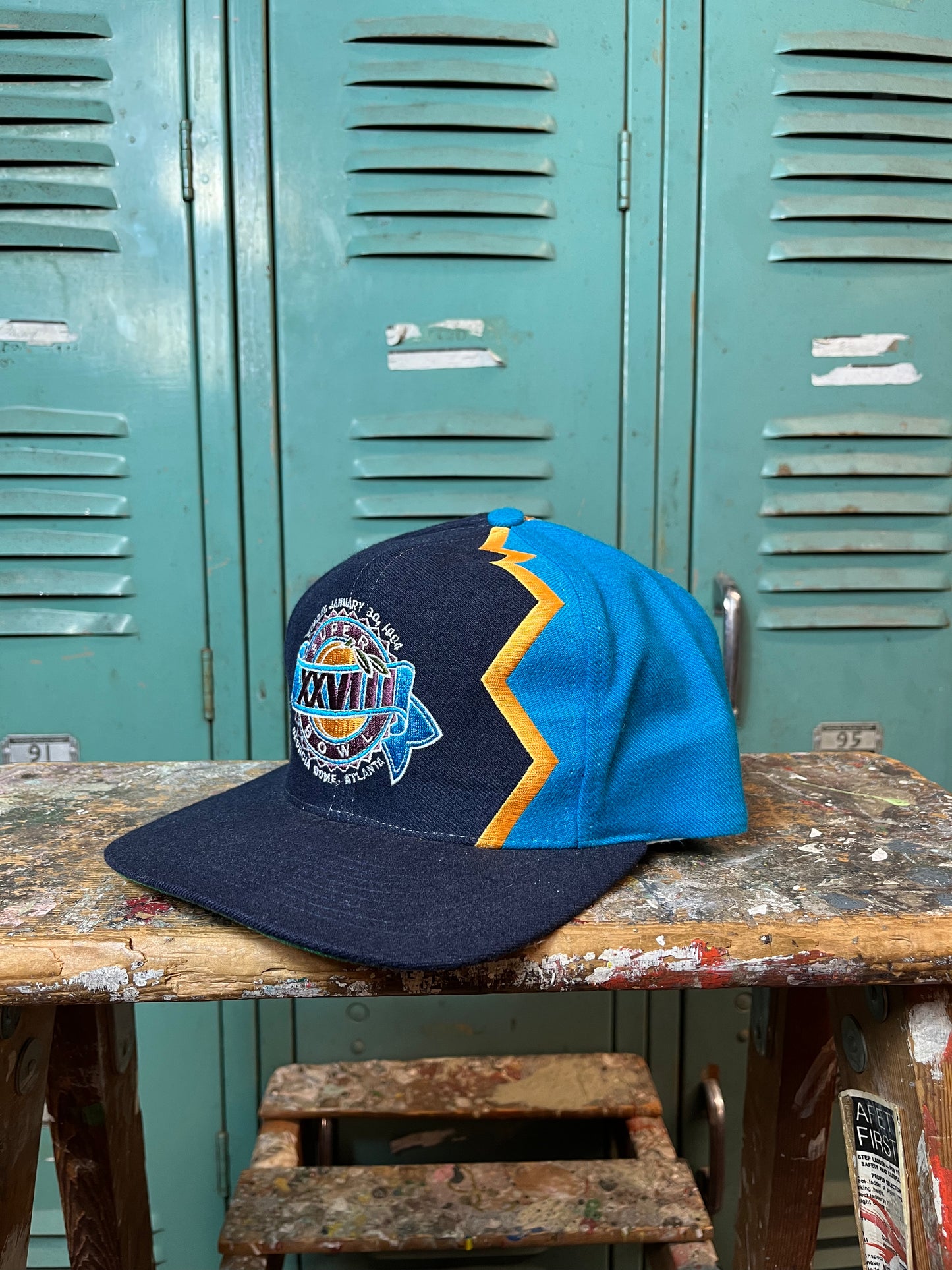 1994 Super Bowl XXVIII Vintage Apex One NFL Snapback Hat (OSFA)