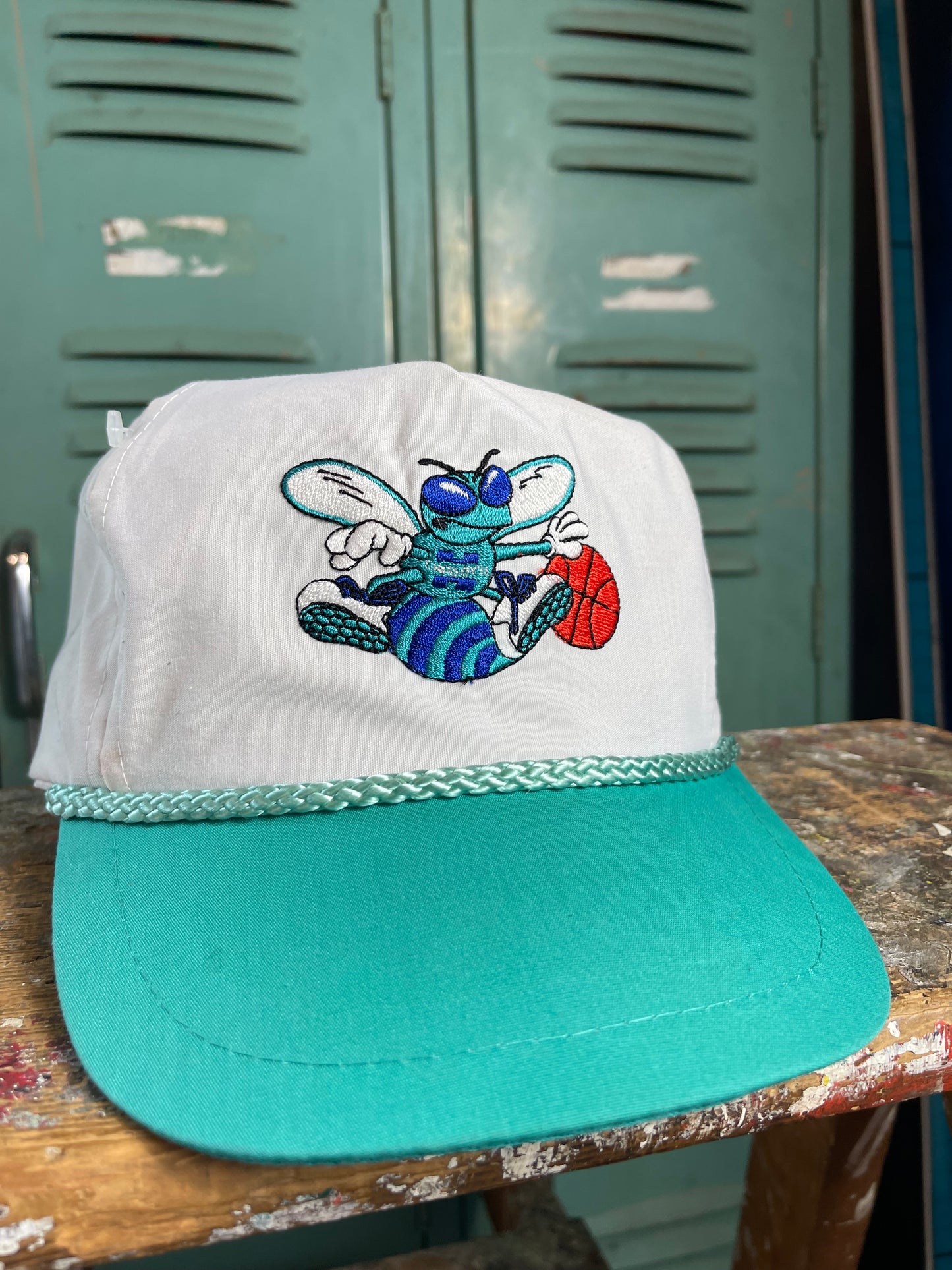 90’s Charlotte Hornets Vintage NBA Rope Trucker Snapback - Deadstock (OSFA)