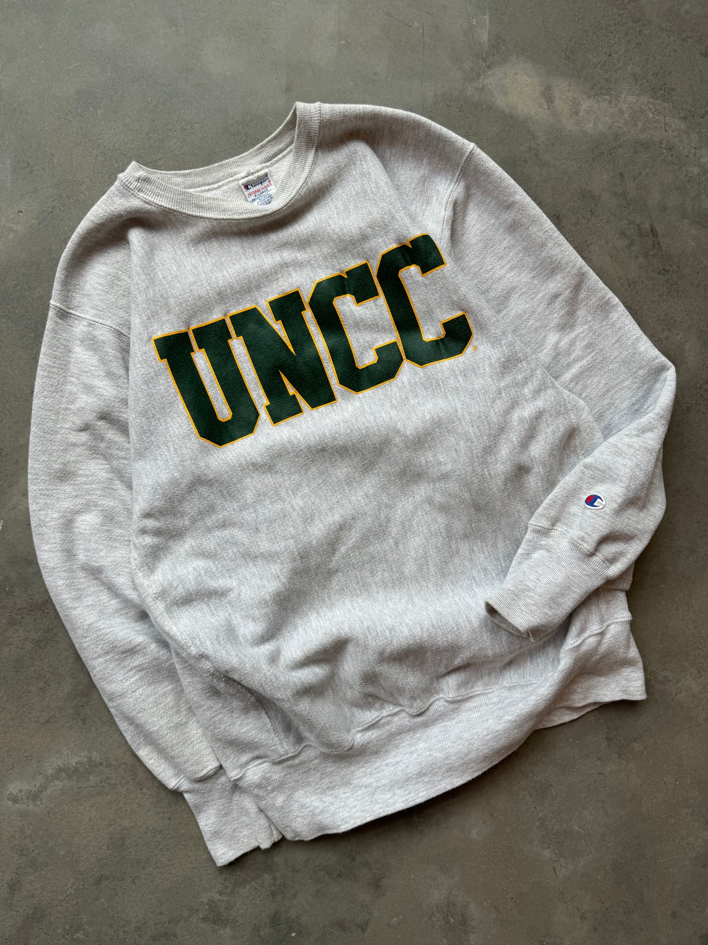 90’s UNCC Charlotte 49ers Vintage Heather Grey Heavyweight Champion Reverse Weave College Crewneck (XL)