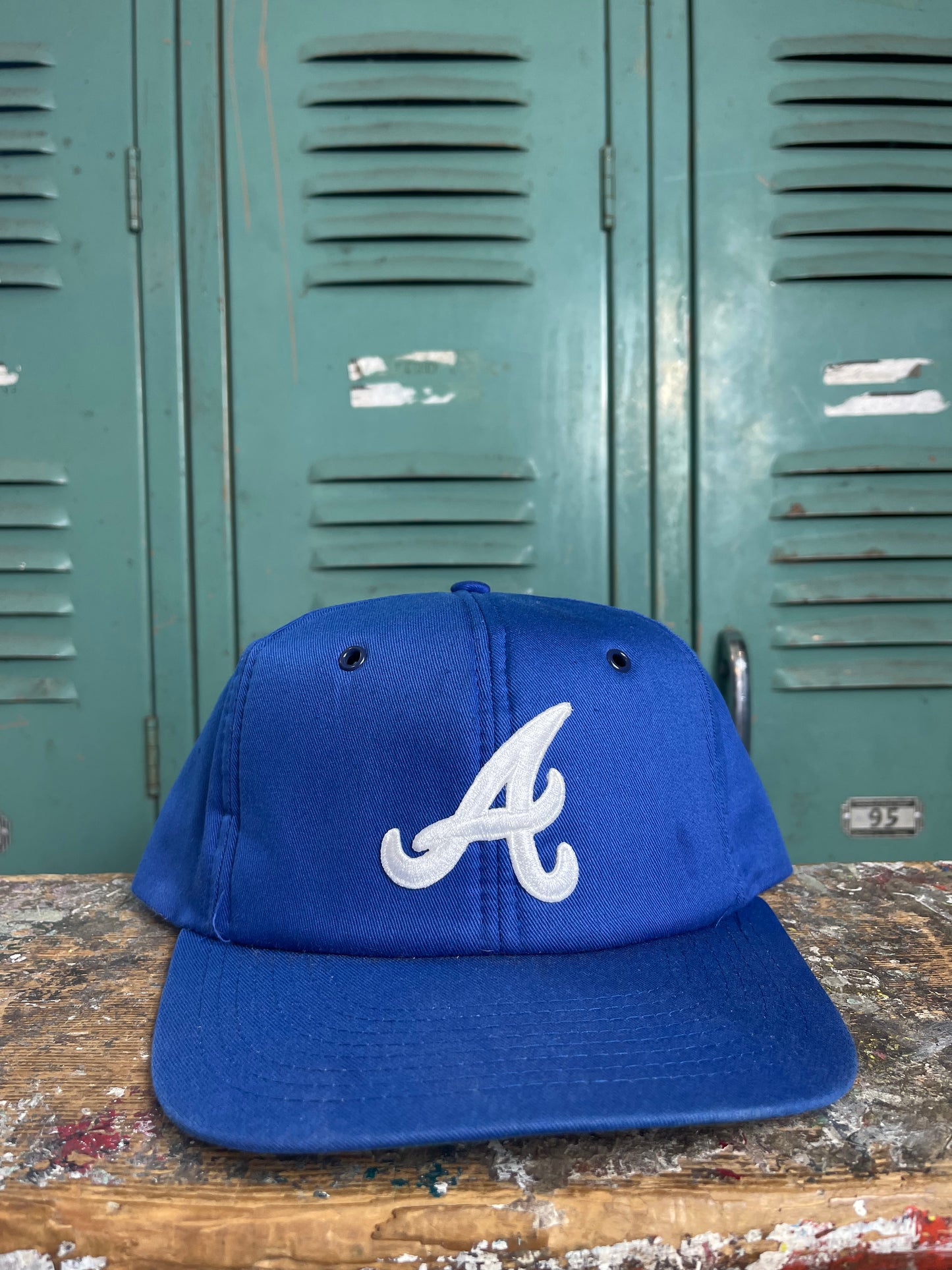 80’s Atlanta Braves Vintage MLB Snapback Hat (OSFA)