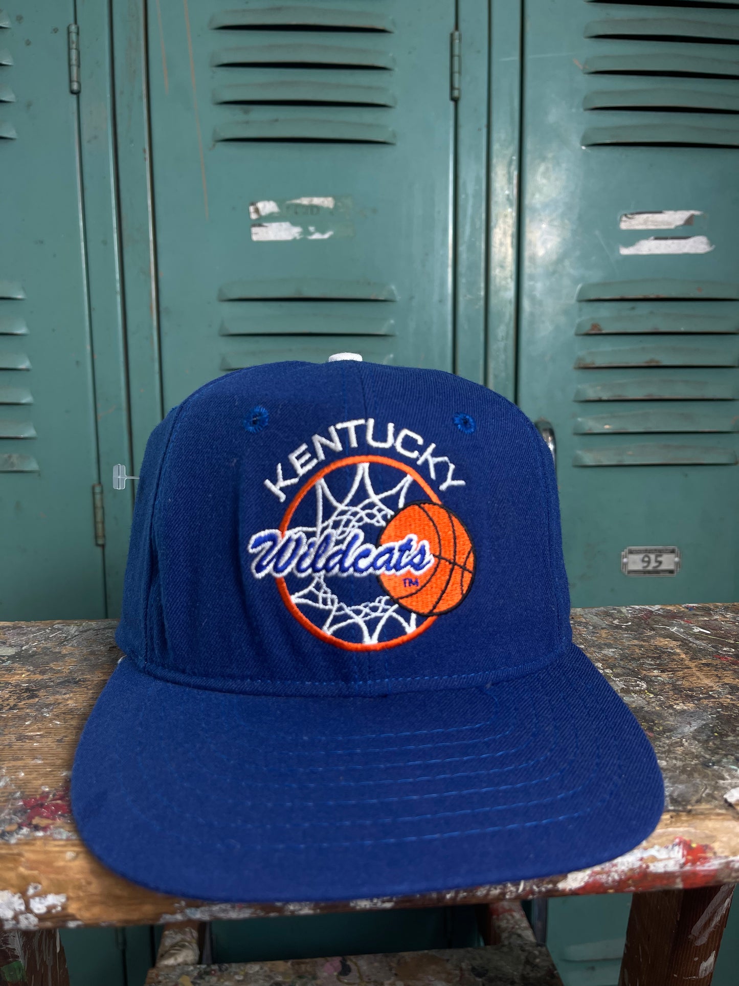 90’s Kentucky Wildcats Vintage College Basketball Snapback Hat - Deadstock (OSFA)