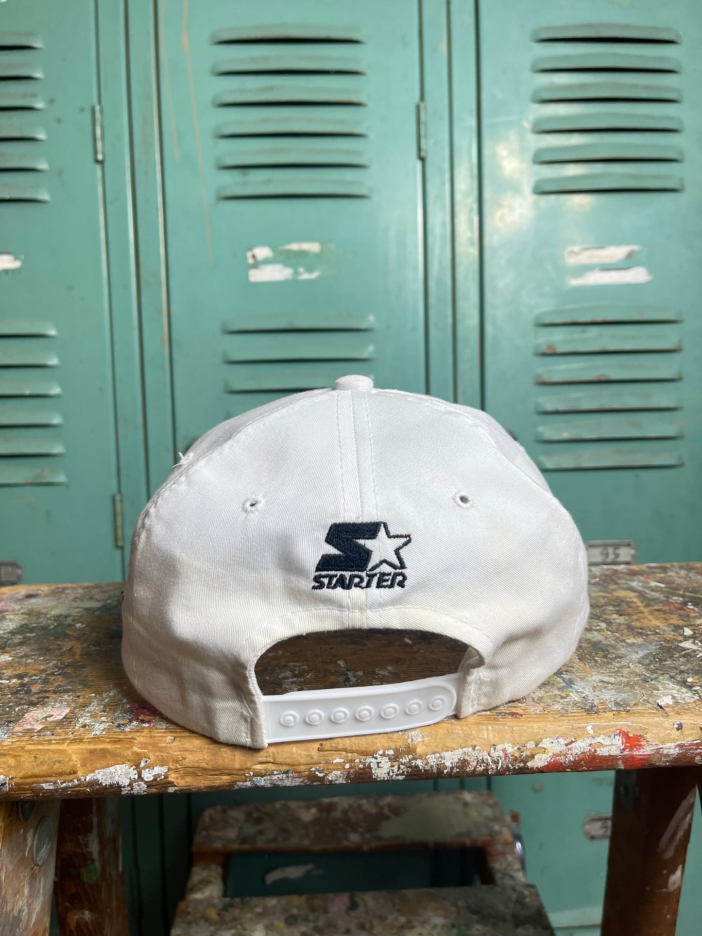 90’s Vancouver Grizzlies Vintage Starter NBA Snapback Hat (OSFA)