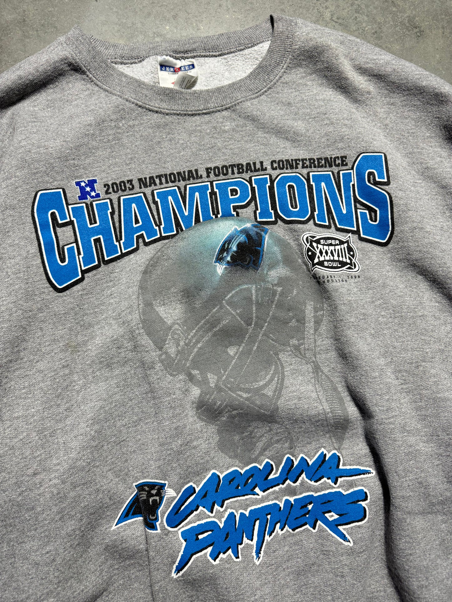 2003 Carolina Panthers NFC Champions Super Bowl XXXVIII Cat Scratch Font Logo NFL Crewneck (Boxy XL)
