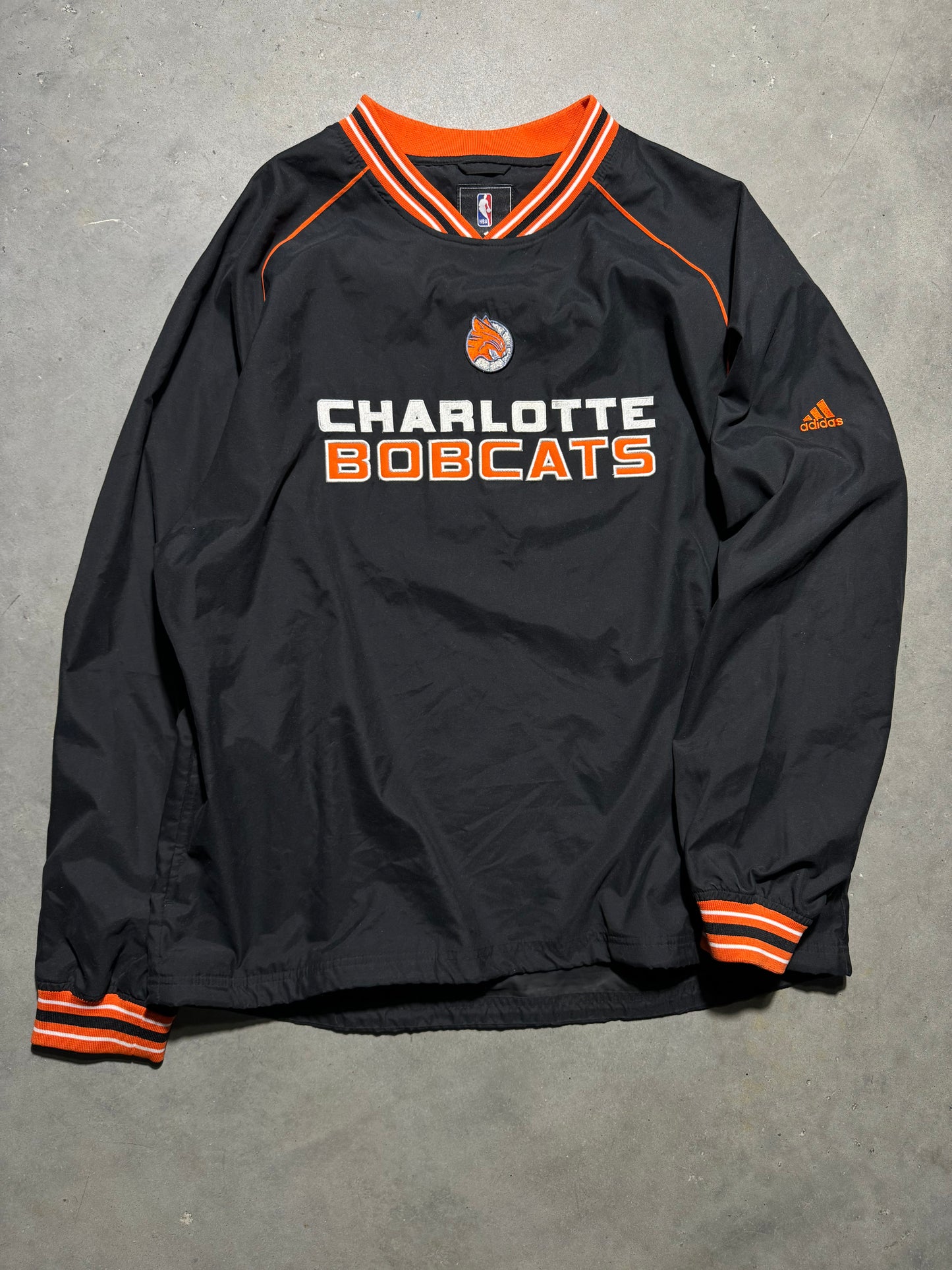 00’s Charlotte Bobcats Vintage Black Adidas Embroidered Spellout NBA Pullover (Large)