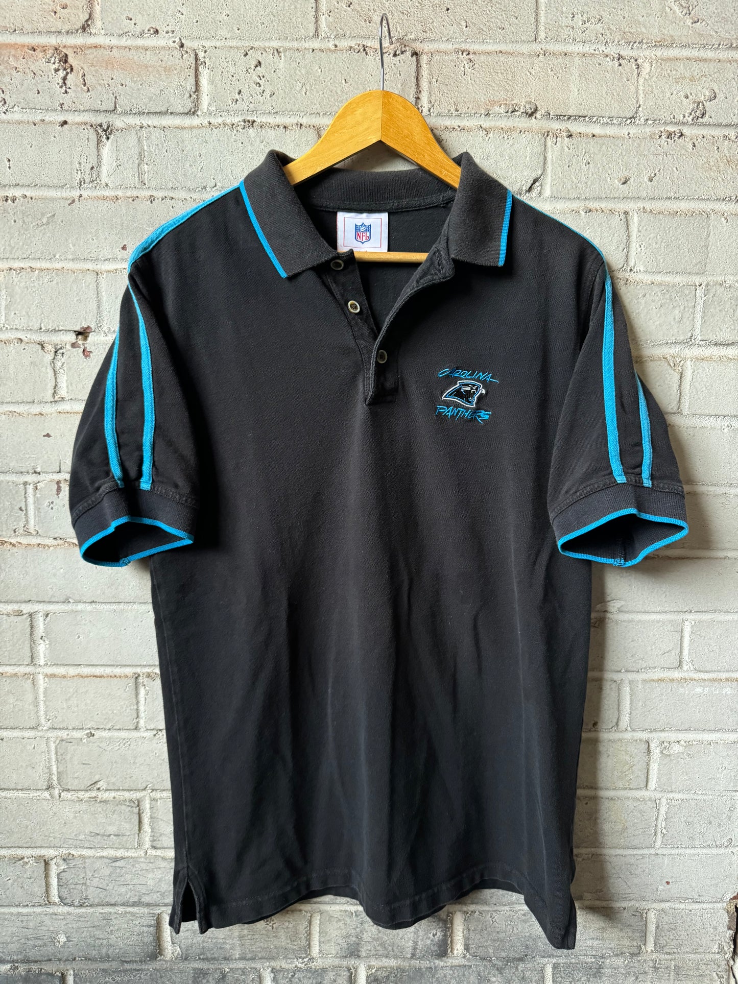00’s Carolina Panthers Vintage Black Cat Scratch Font NFL Polo Collared Shirt (Medium)