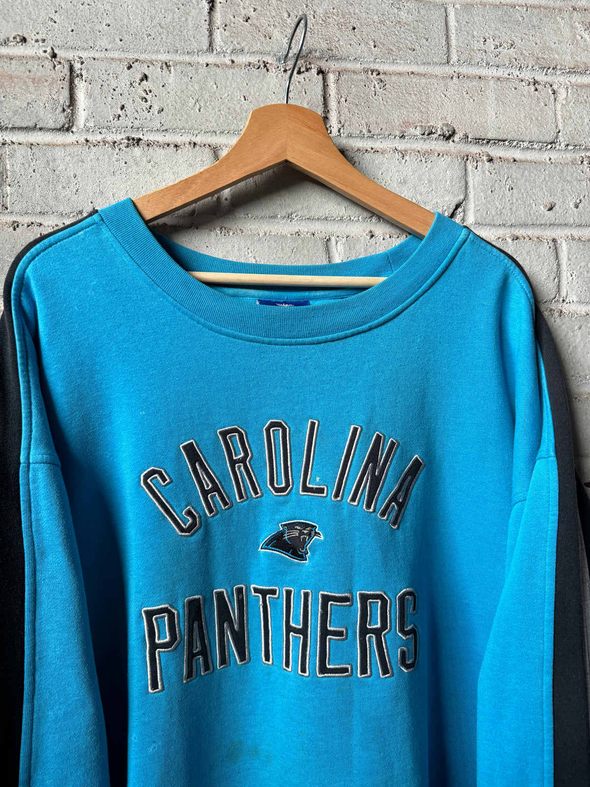 00’s Carolina Panthers Vintage Reebok Heavyweight Distressed Striped NFL Crewneck (XXL)