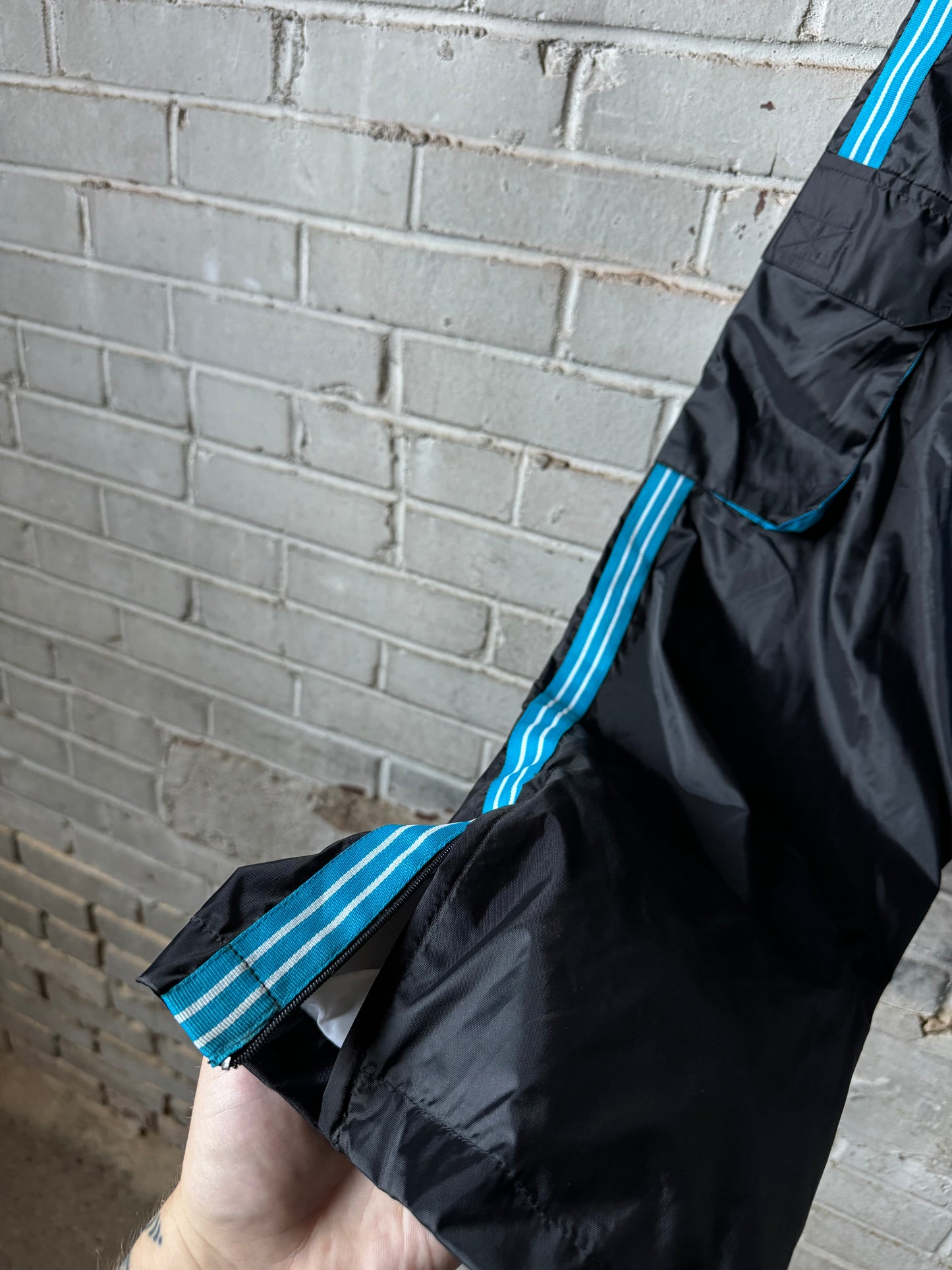 90’s Carolina Panthers Vintage Black NFL Windbreaker Pants (Medium)