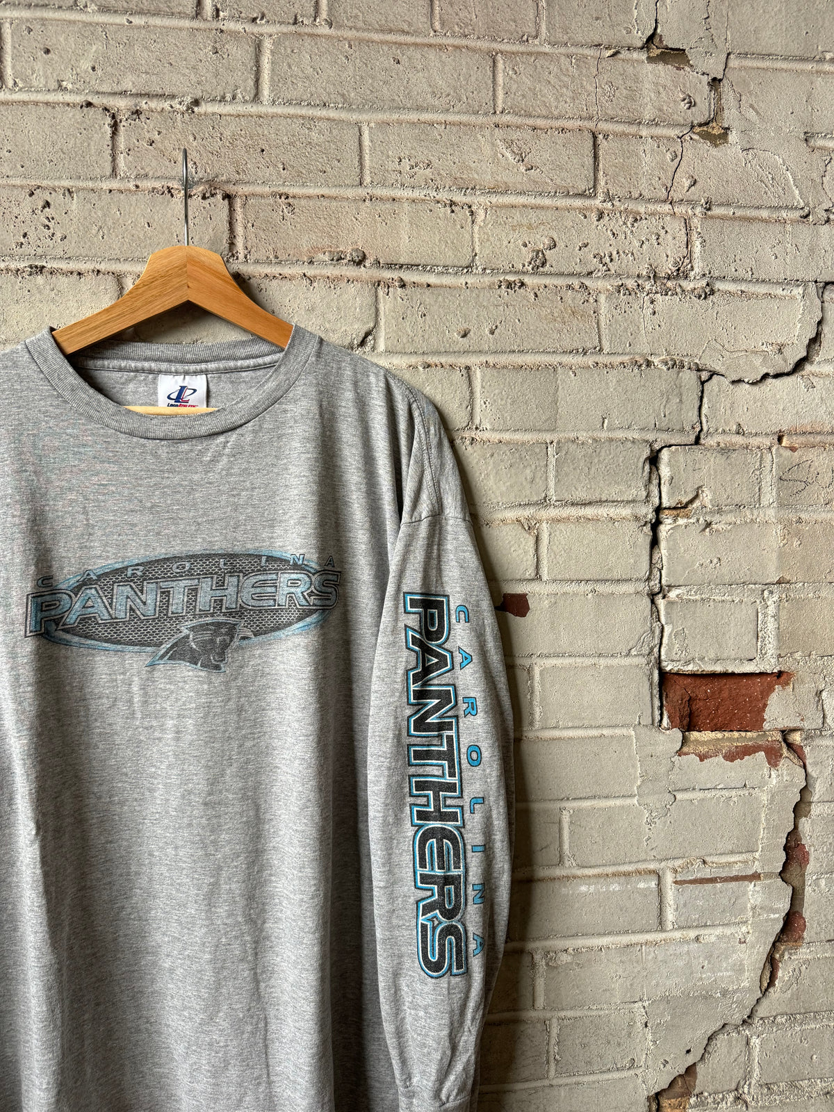 90’s Carolina Panthers Vintage Grey Logo Athletic Spellout NFL Longsleeve Tee (XL)