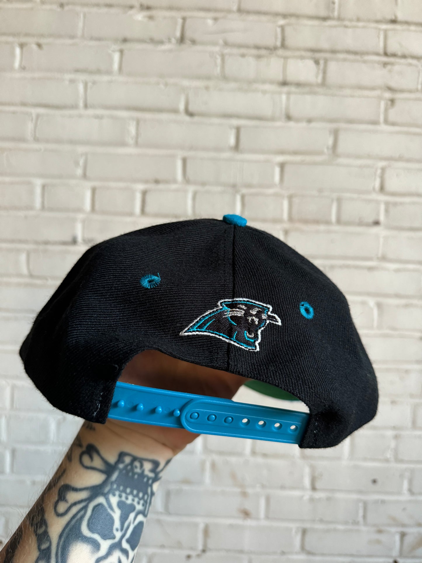 90’s Carolina Panthers Vintage Two Tone Spellout NFL Snapback Hat (OSFA)
