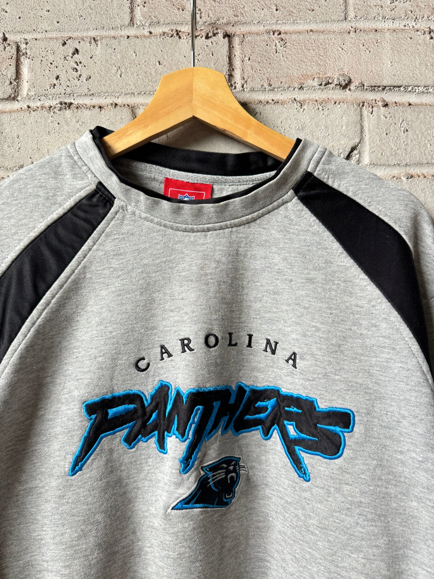 00’s Carolina Panthers Vintage Grey Cat Scratch Font Heavyweight NFL Crewneck (Medium)
