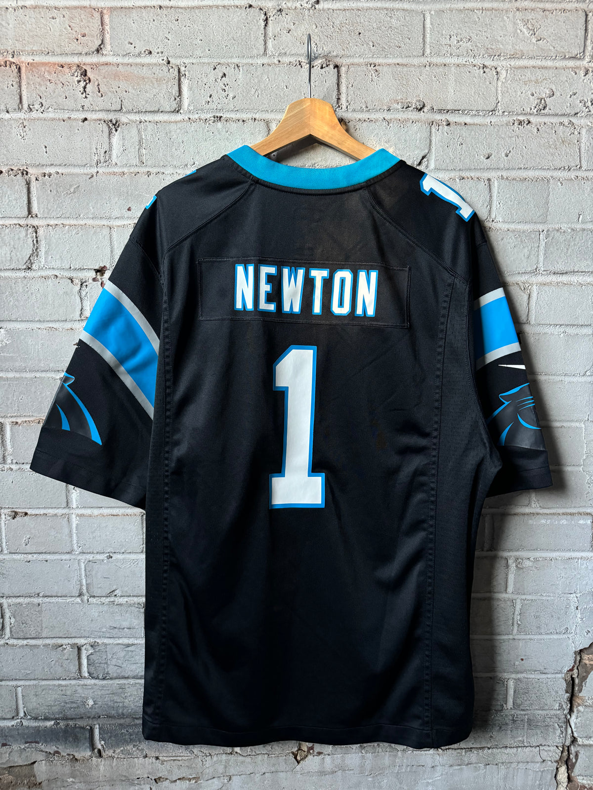 2016 Carolina Panthers Cam Newton Black Nike NFL Game Jersey (XL)