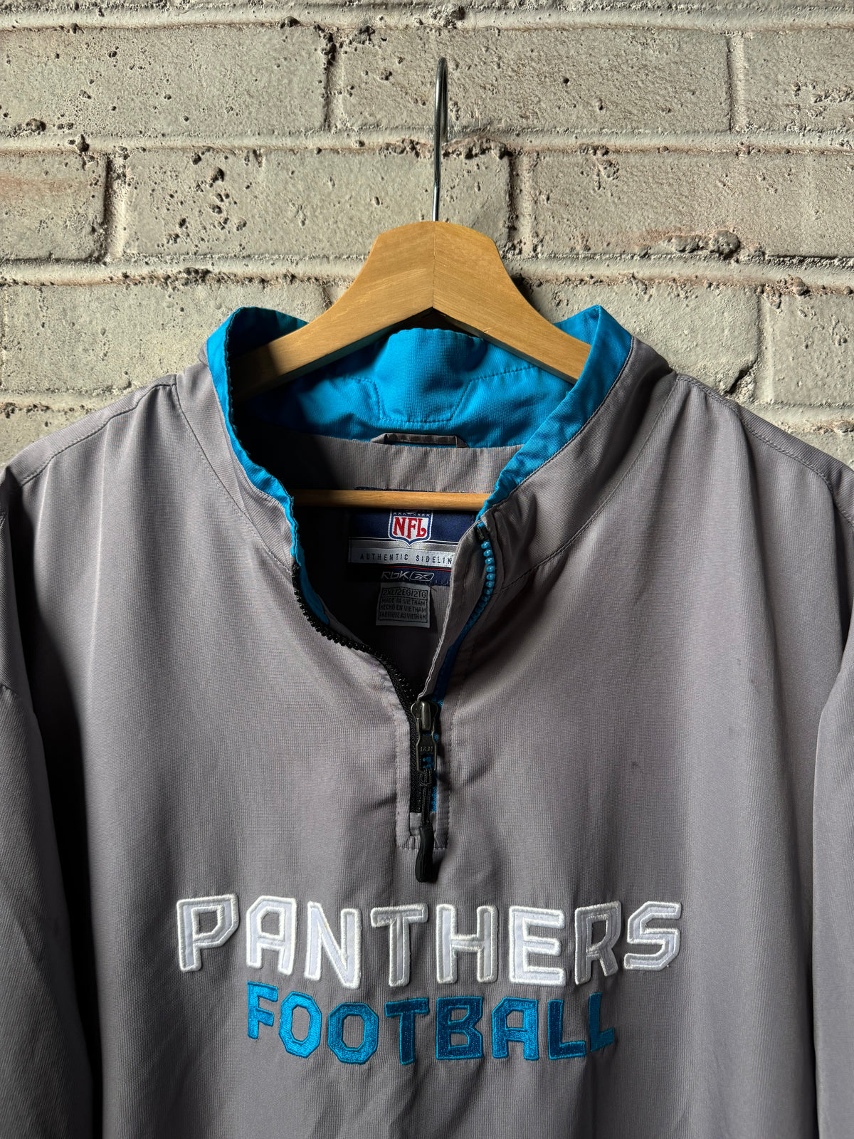 00’s Carolina Panthers Vintage Silver Reebok Quarter Zip NFL Sideline Pullover Jacket (XXL)