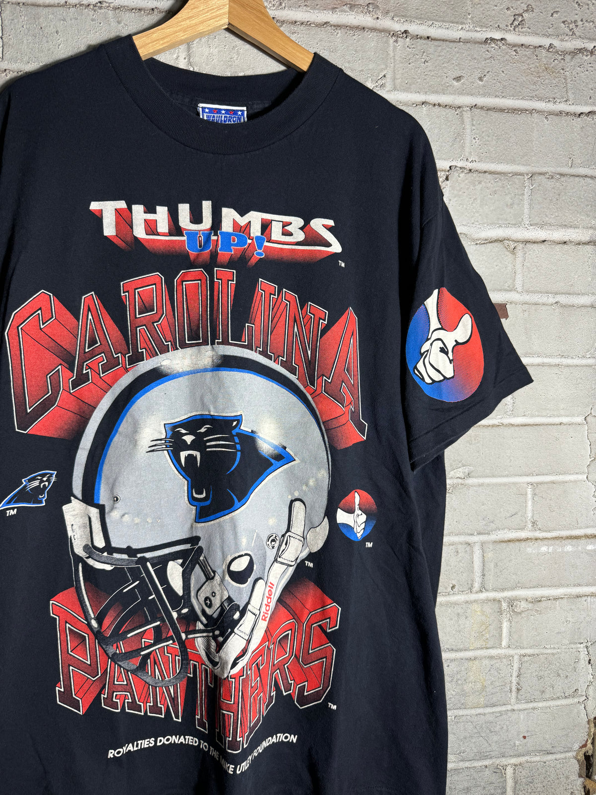 90’s Carolina Panthers Vintage Thumbs Up Big Print NFL Tee (XL)