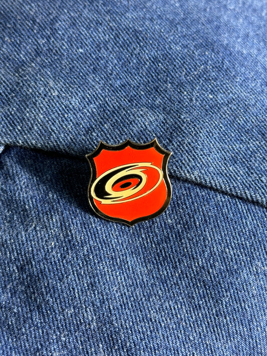 90’s Carolina Hurricanes Vintage Shield NHL Pin