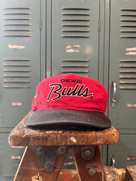 90s NBA Chicago Bulls Script Vintage Hat (OSFA)