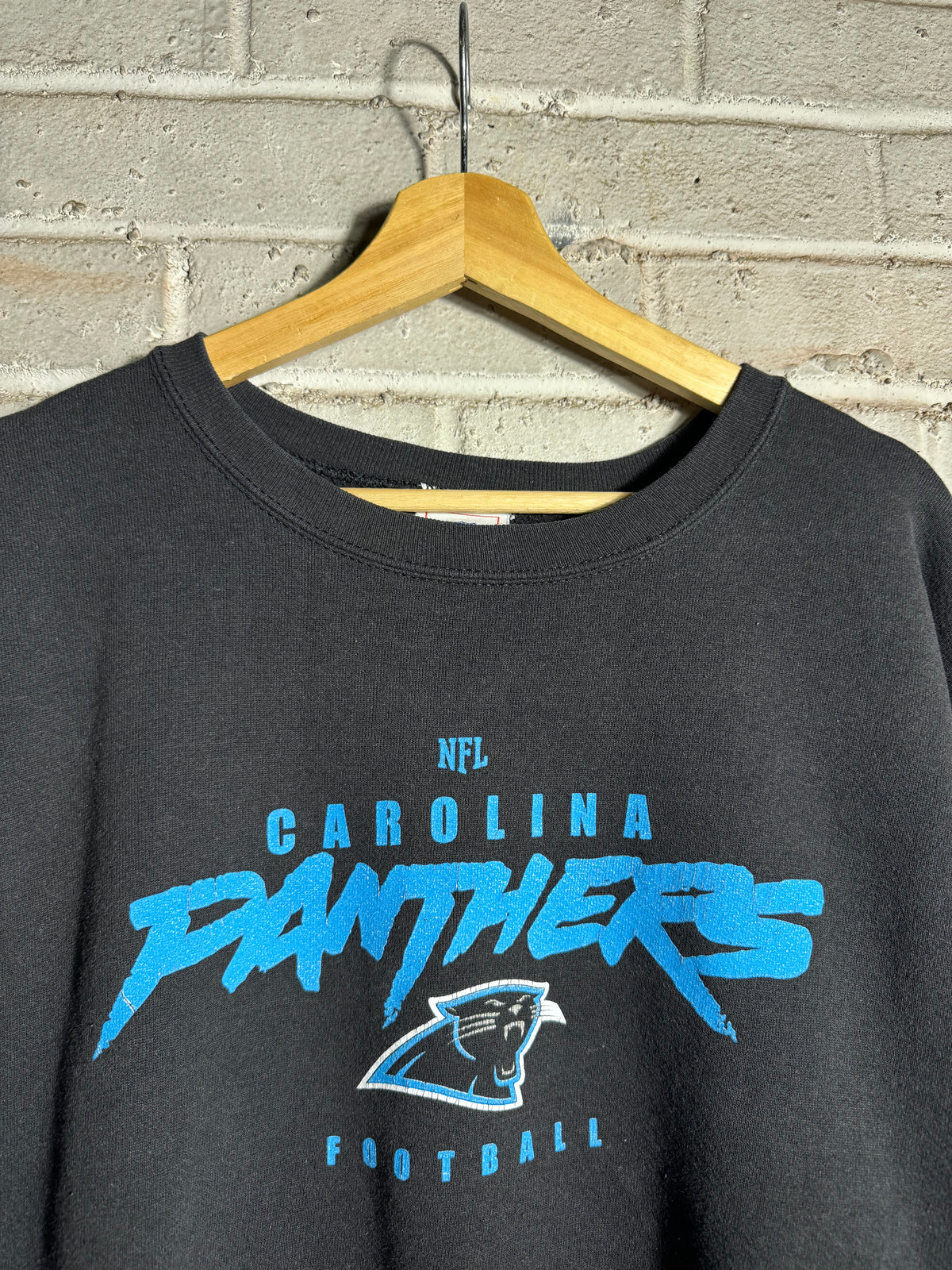 00’s Carolina Panthers Vintage Black Cat Scratch Font Heavyweight NFL Crewneck (XXL)