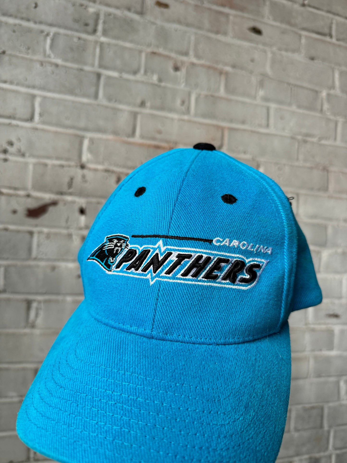 90’s Carolina Panthers Vintage Blue Logo Athletic NFL Snapback Hat (OSFA)