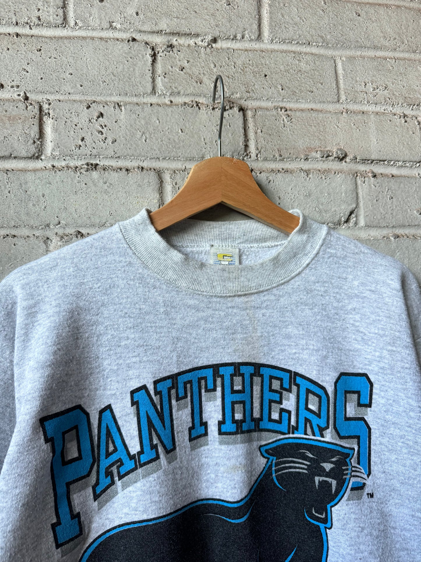 1993 Carolina Panthers Vintage Heather Grey Alternate Full Cat Logo NFL Crewneck (Medium)
