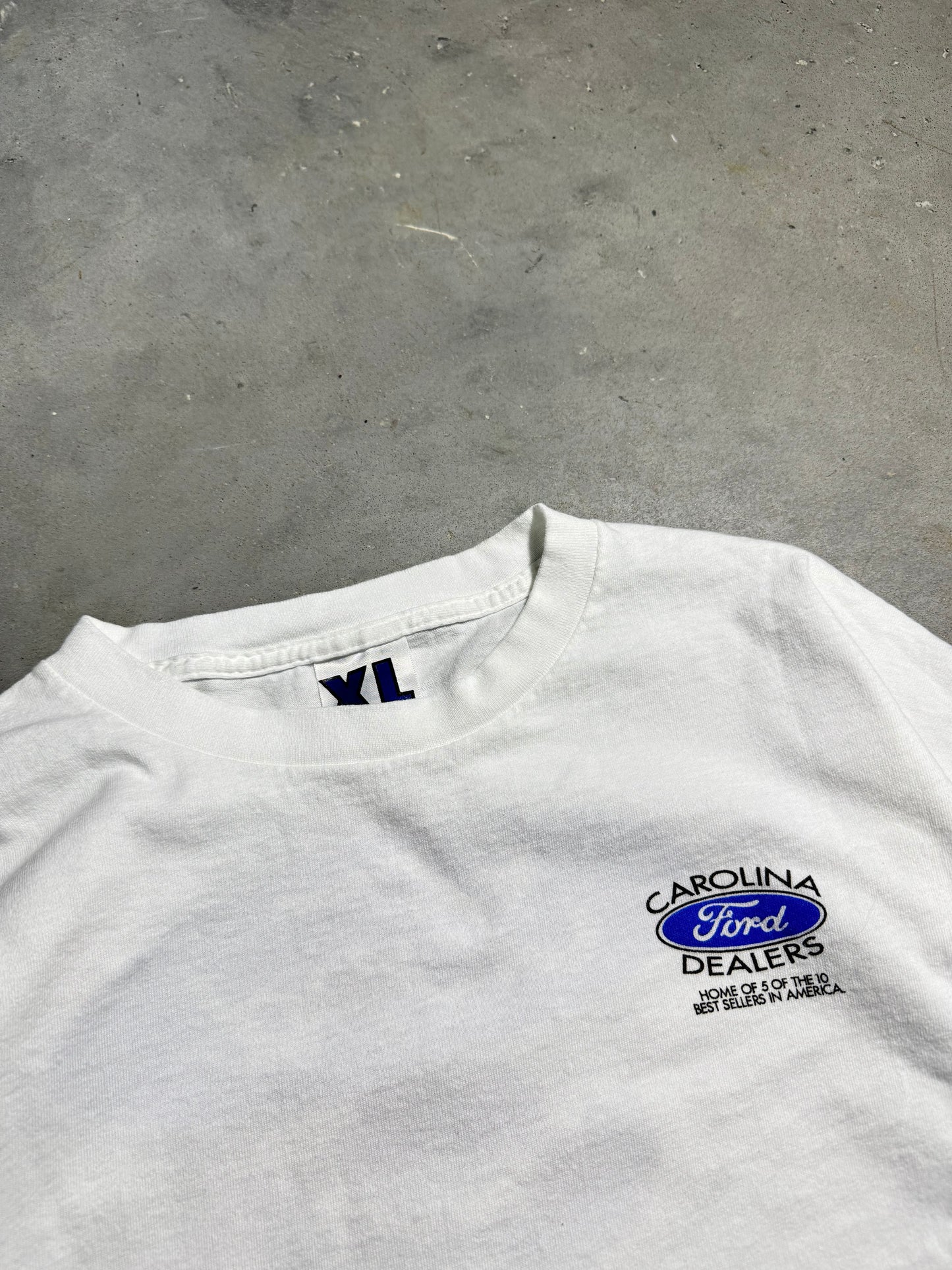 90’s Charlotte Hornets x Ford Teaming Up To Bee #1 Vintage Hugo NBA Tee (XL)