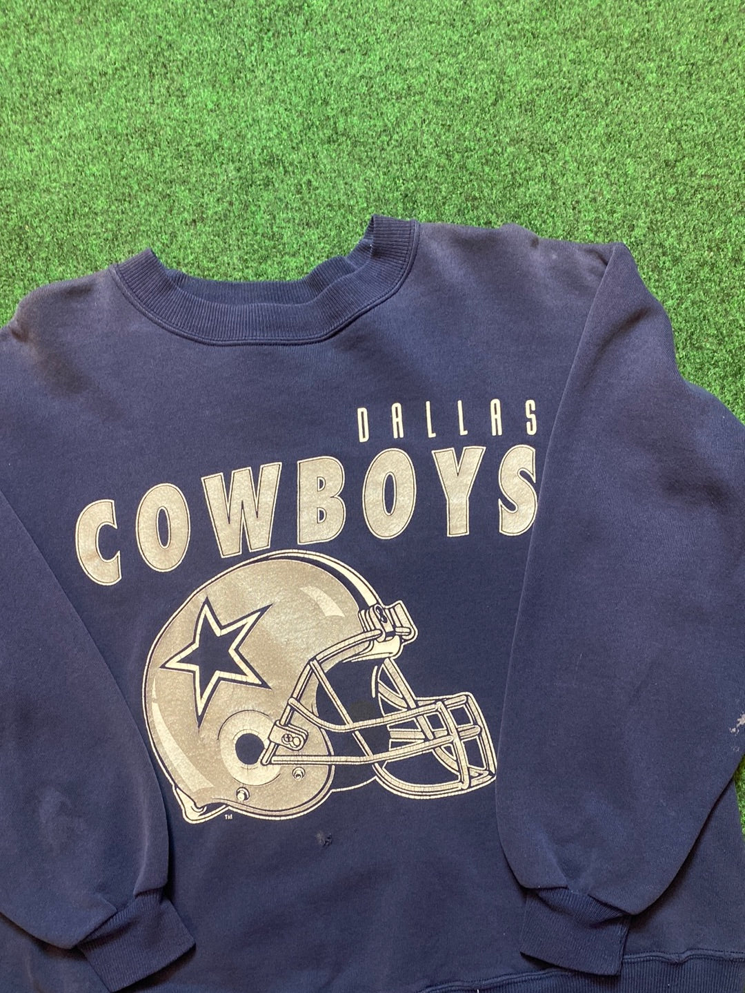 90s Dallas Cowboys Helmet Logo NFL Vintage Crewneck (Medium)