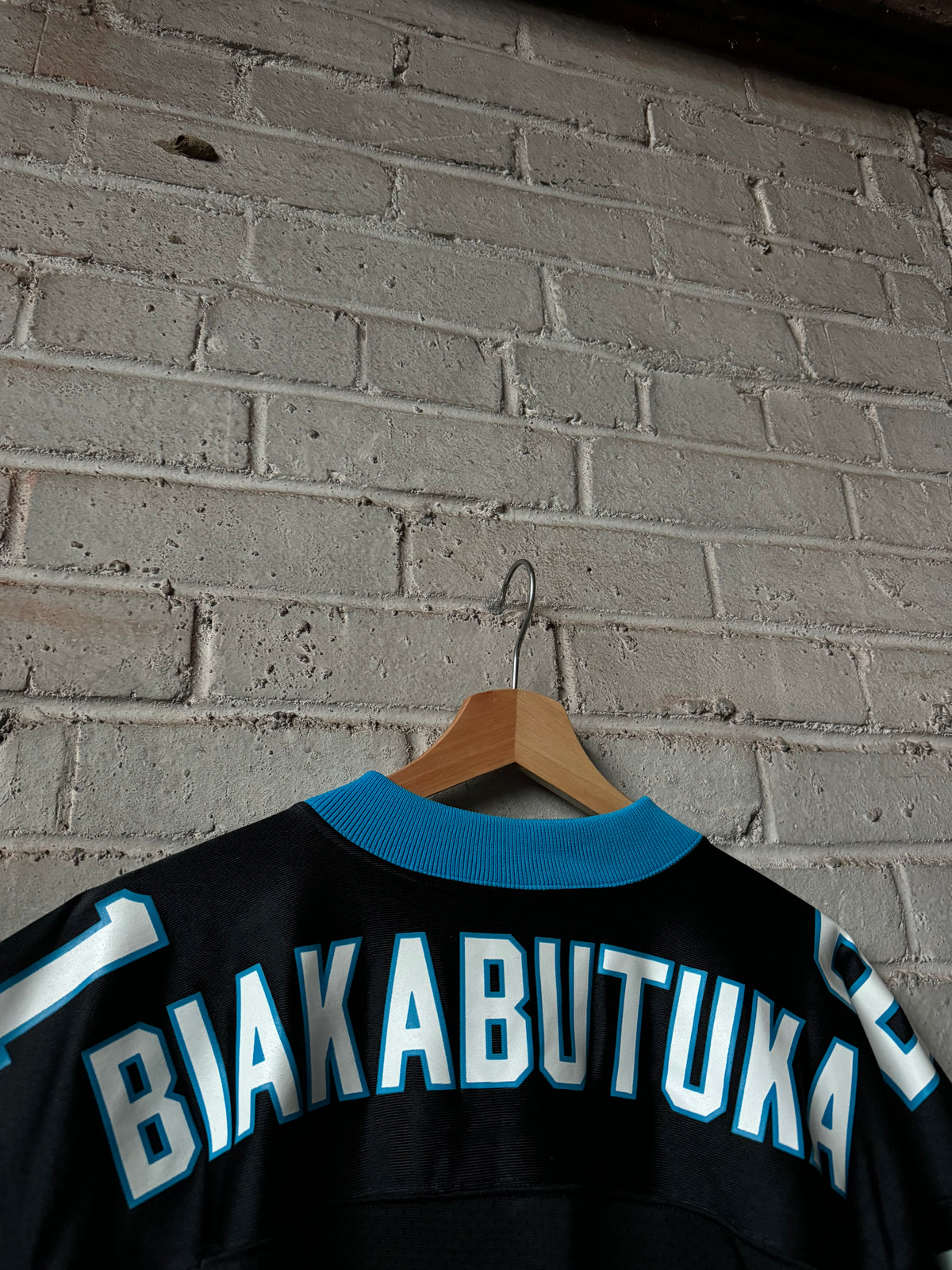 90’s Carolina Panthers Tim Biakabutuka Vintage Black Nike Team Sports NFL Jersey (Large)