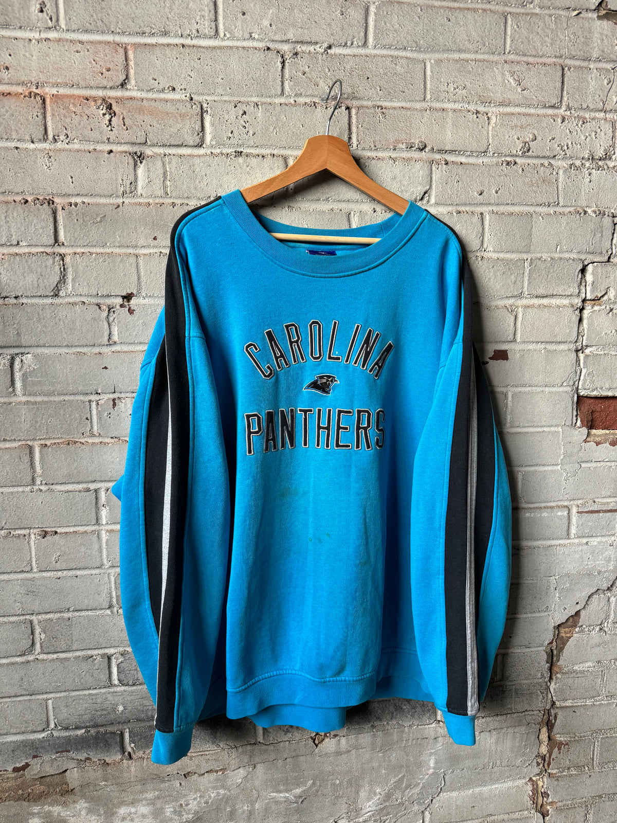 00’s Carolina Panthers Vintage Reebok Heavyweight Distressed Striped NFL Crewneck (XXL)