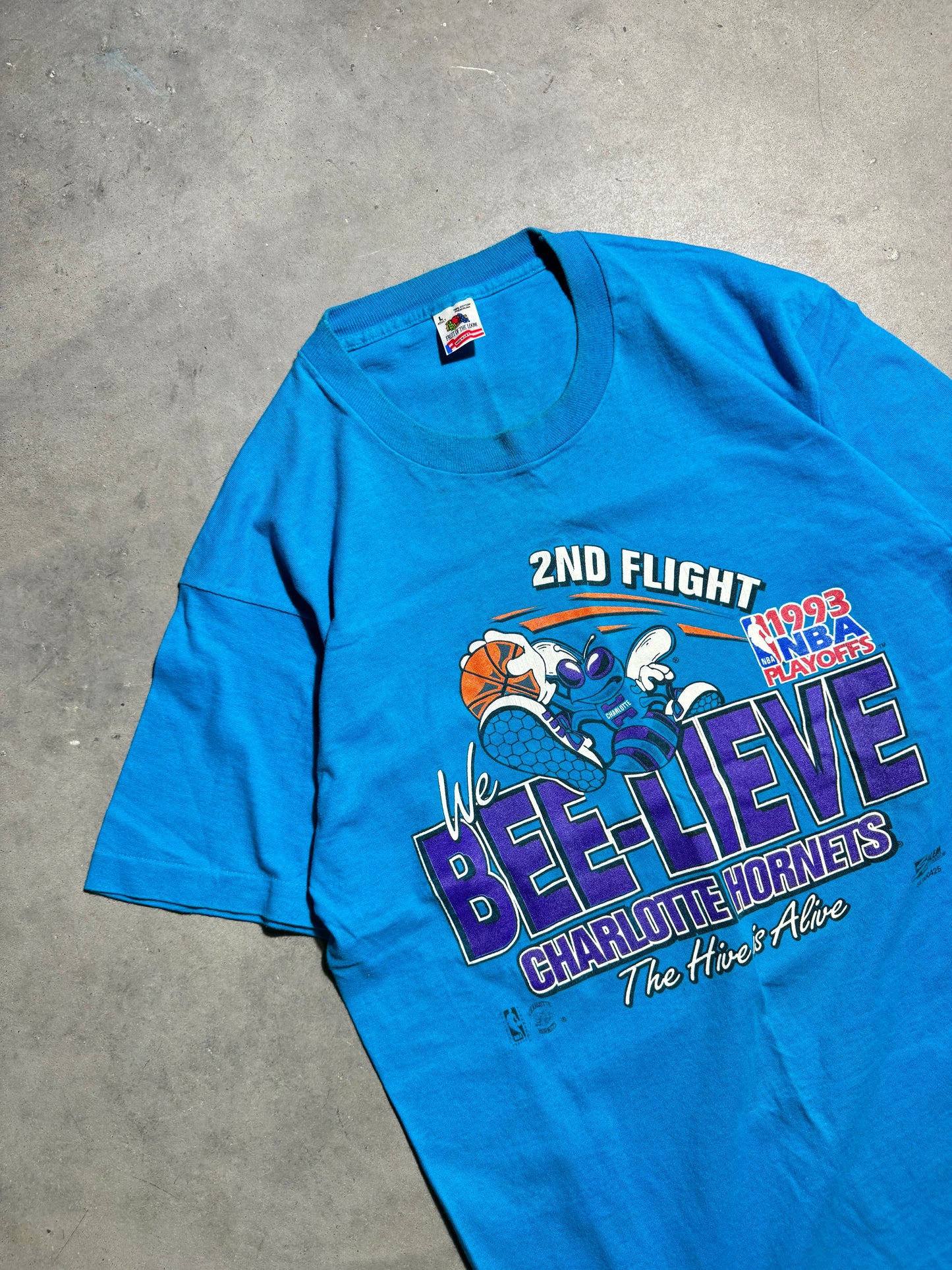 1993 Charlotte Hornets “We Bee-Lieve” 2nd Flight Vintage Teal NBA Playoffs Tee (Large)