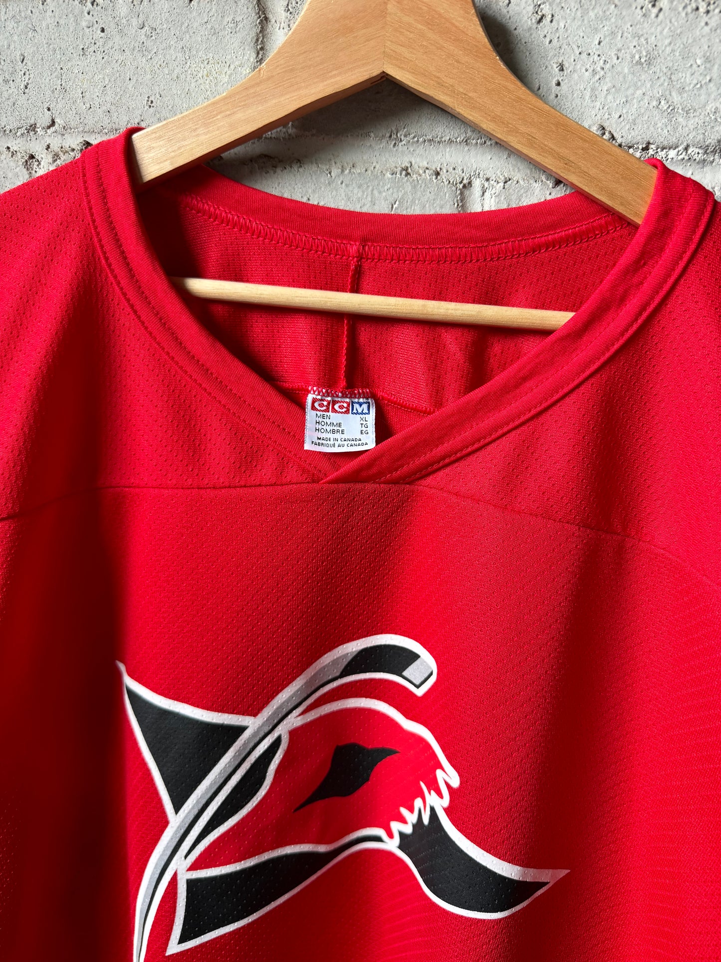 90’s Carolina Hurricanes Vintage Red CCM Alternate Logo Practice NHL Jersey (XL)