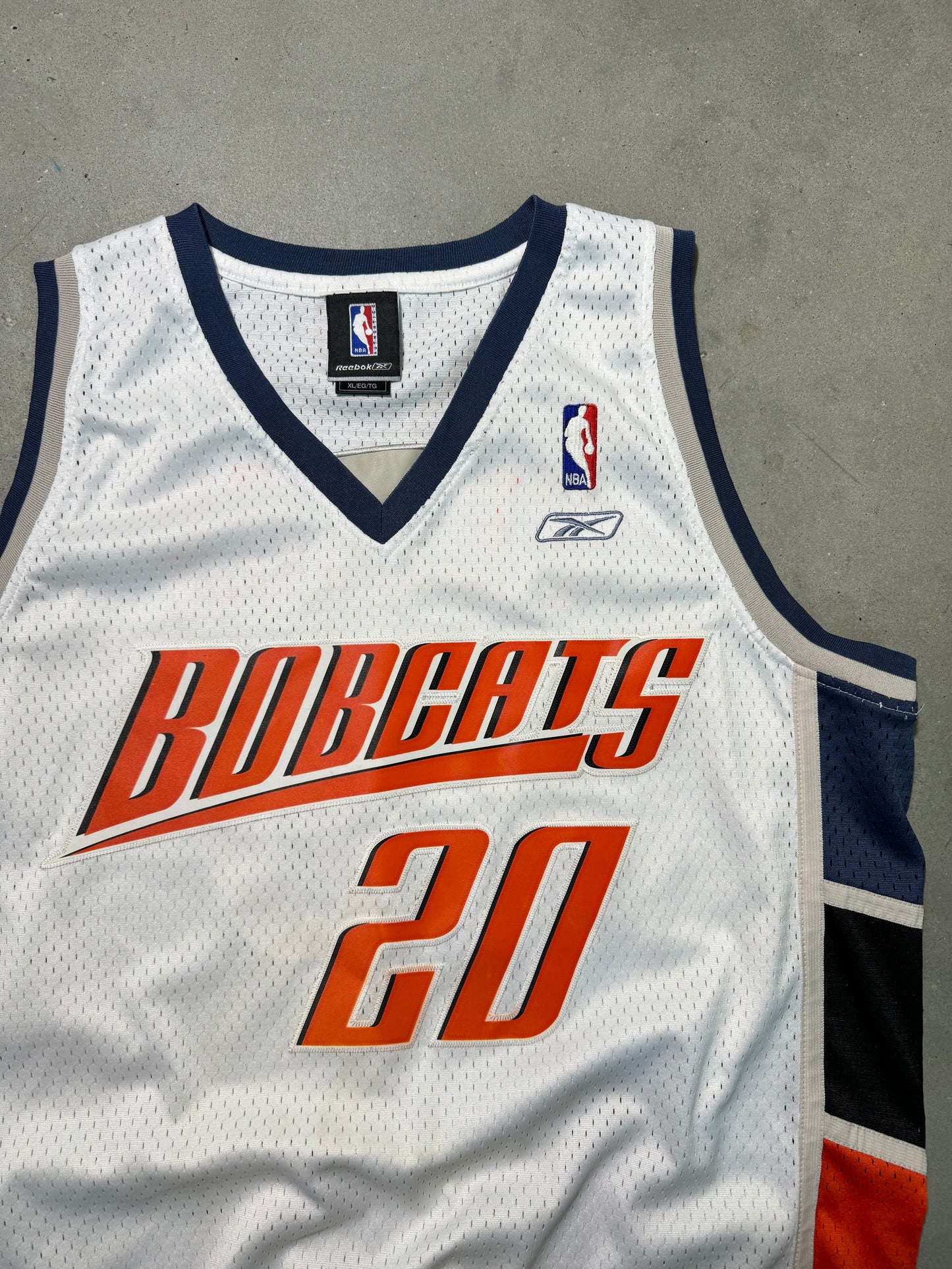 00’s Charlotte Bobcats Raymond Felton Vintage White Reebok Stitched Reebok NBA Swingman Jersey (XL)