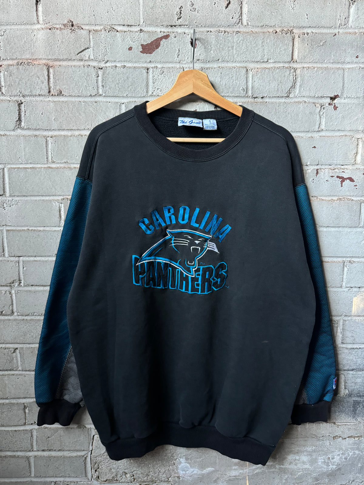 90’s Carolina Panthers Vintage The Game Heavyweight Embroidered Mesh Sleeved NFL Crewneck (Medium)