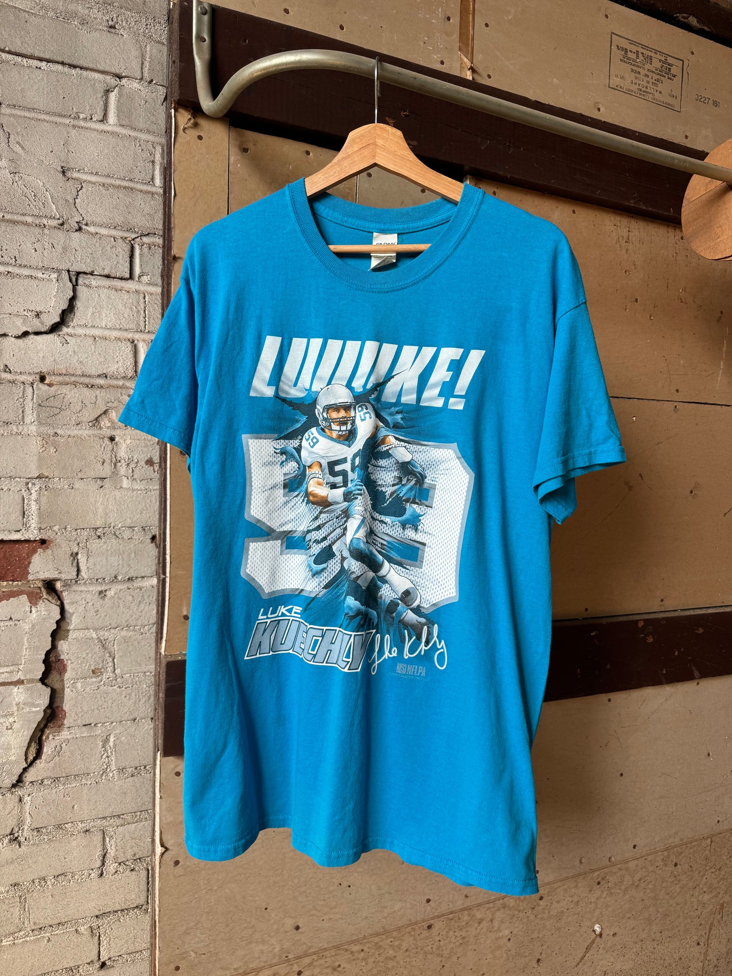 2016 Carolina Panthers Luke Kuechly “LUUUUKE” Blue NFL Player Tee (Large)