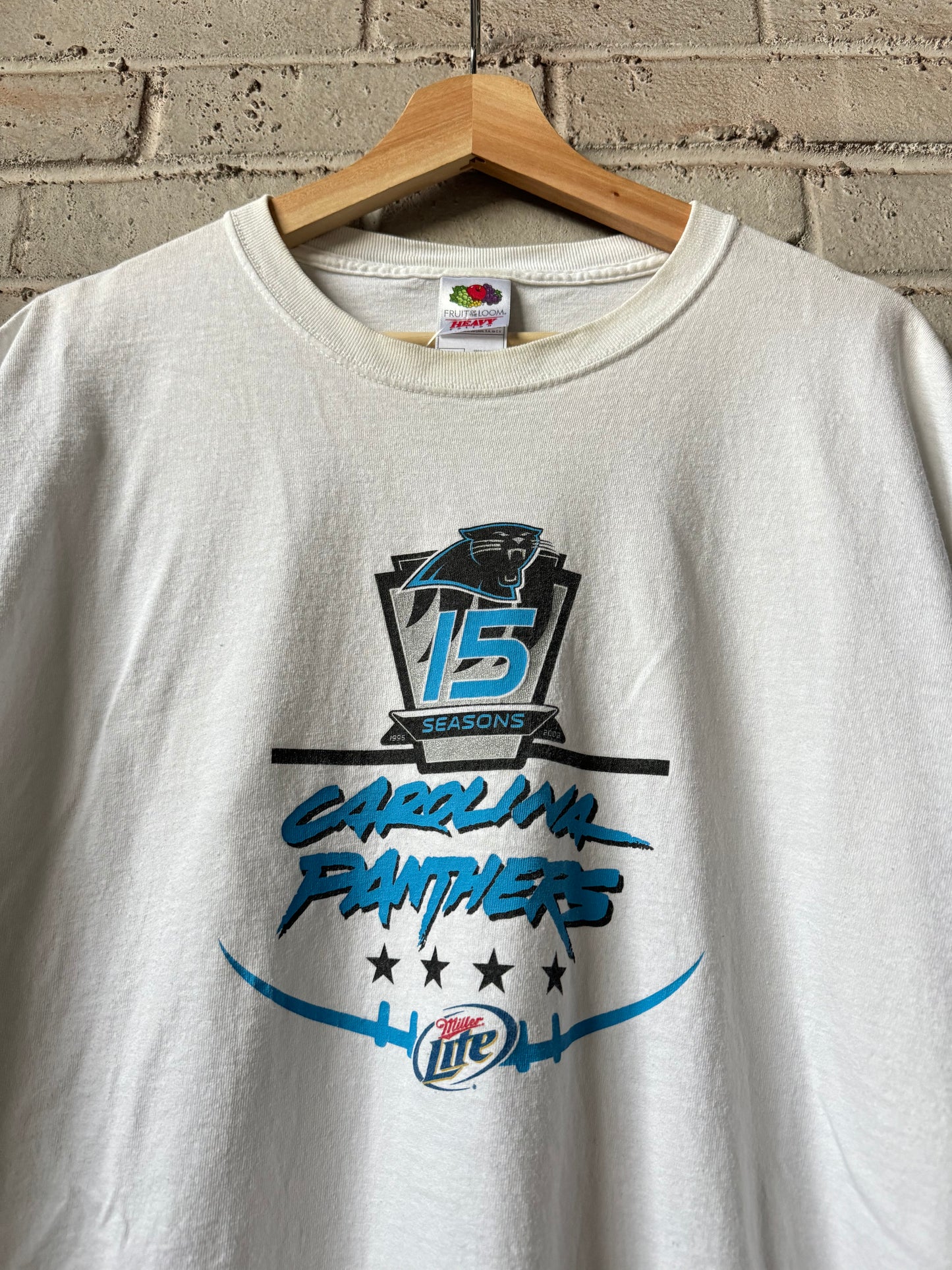 2009 Carolina Panthers Vintage White Miller Lite 15th Season Anniversary Patch Logo NFL Tee (XL)