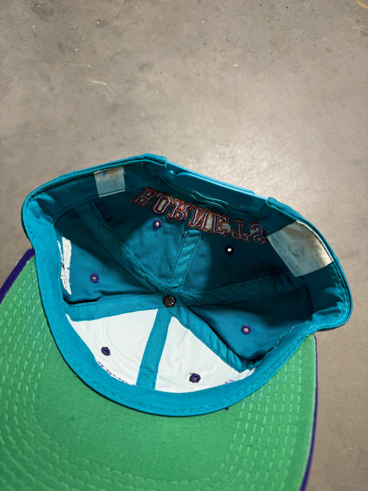 90’s Charlotte Hornets Vintage Teal G Cap Multi Logo NBA Snapback Hat (OSFA)