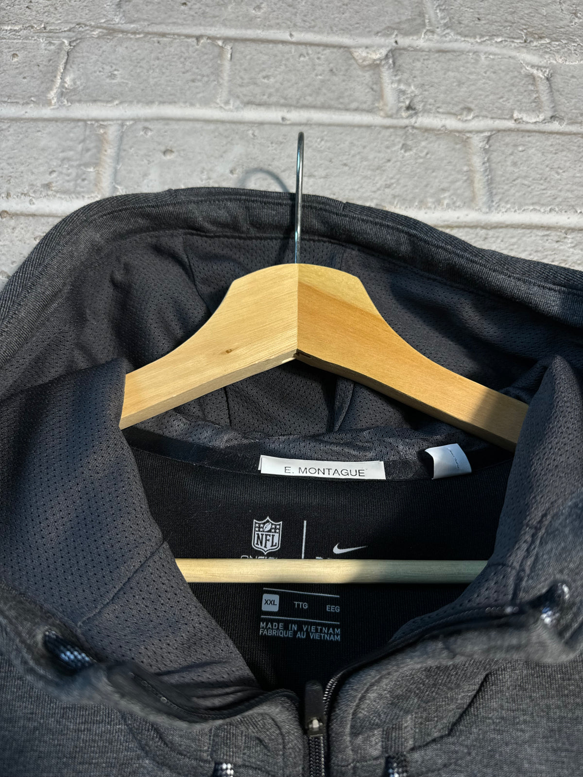 2017 Carolina Panthers Nike Team Issued Full Zip Sideline Jacket (XXL)