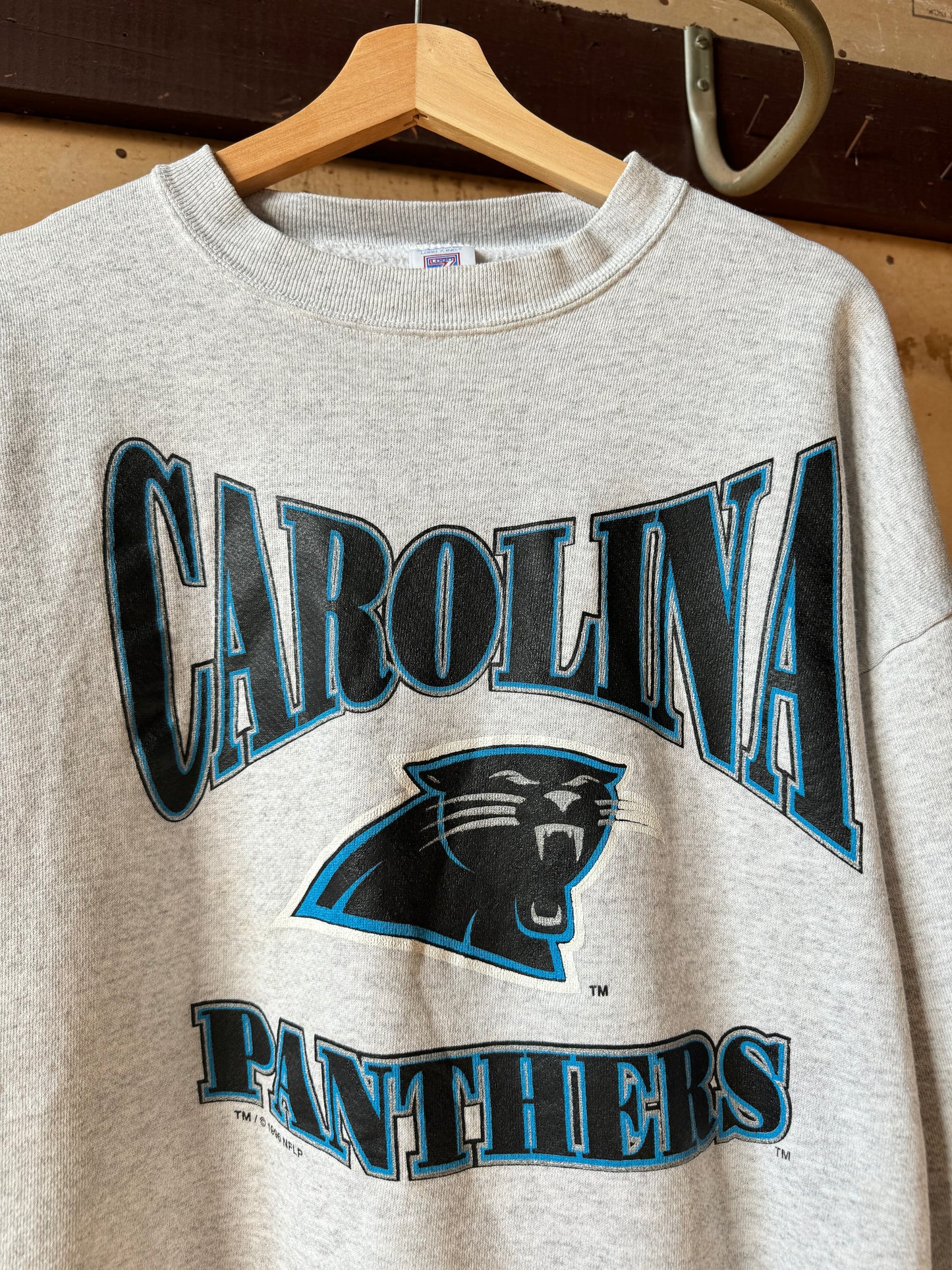 1996 Carolina Panthers Vintage Heather Grey Logo 7 Spellout NFL Crewneck (Medium)